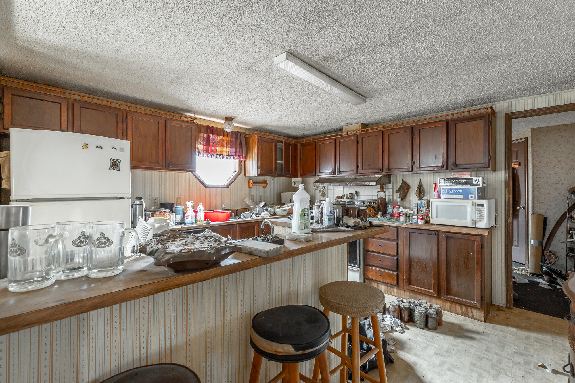 10009 Sunny Lane