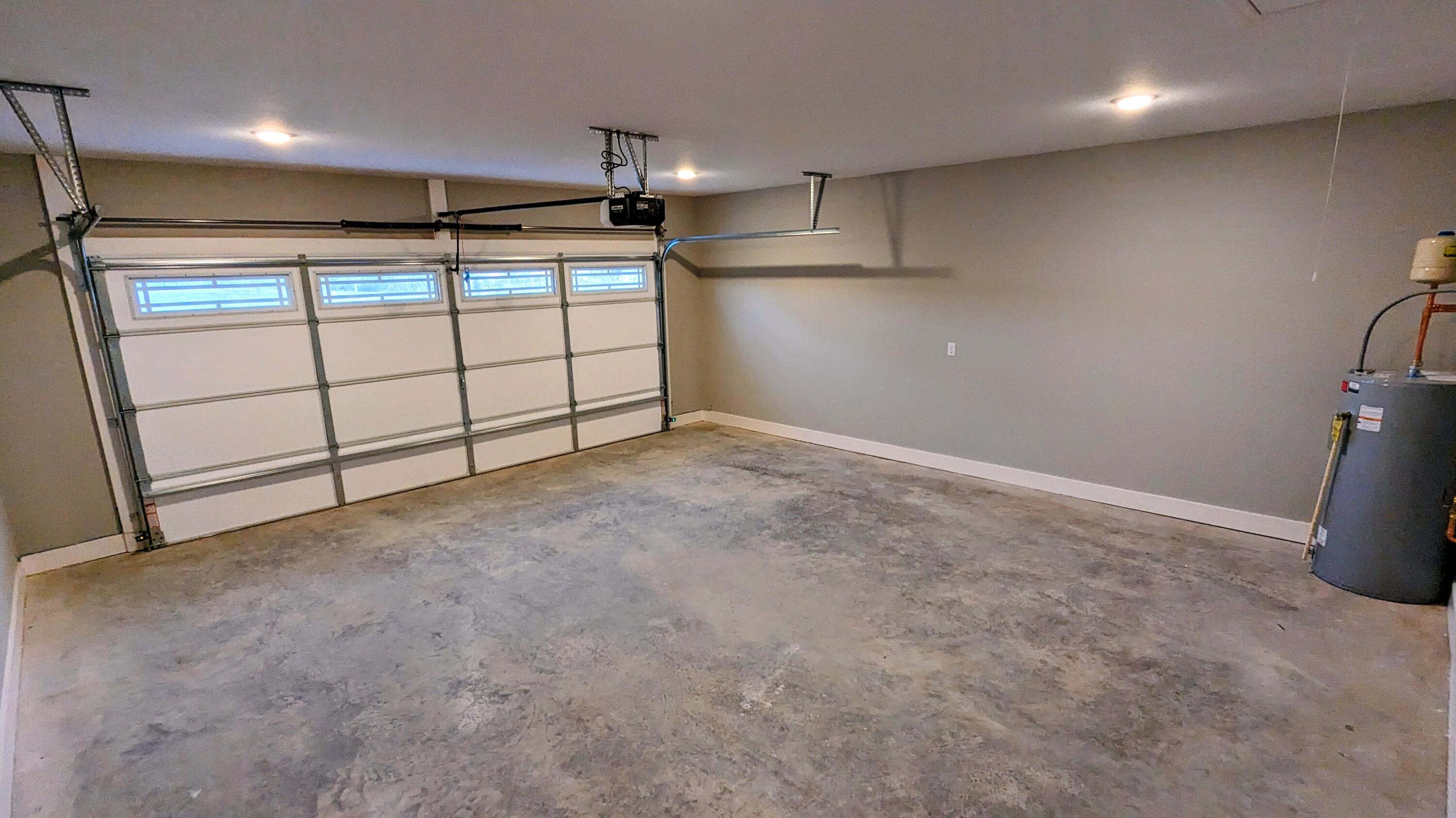3223 Saunders Rd