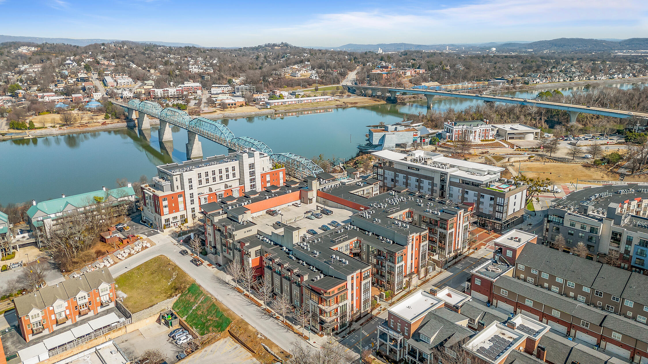 129 Walnut Street, Unit 116
