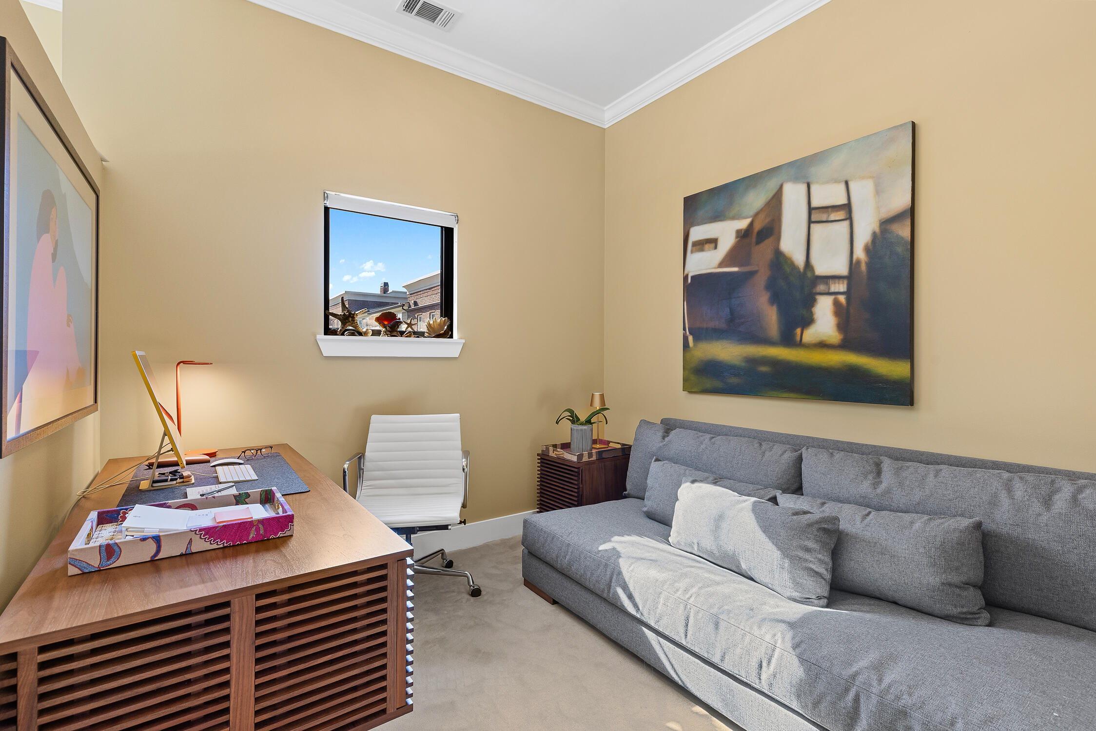 129 Walnut Street, Unit 116