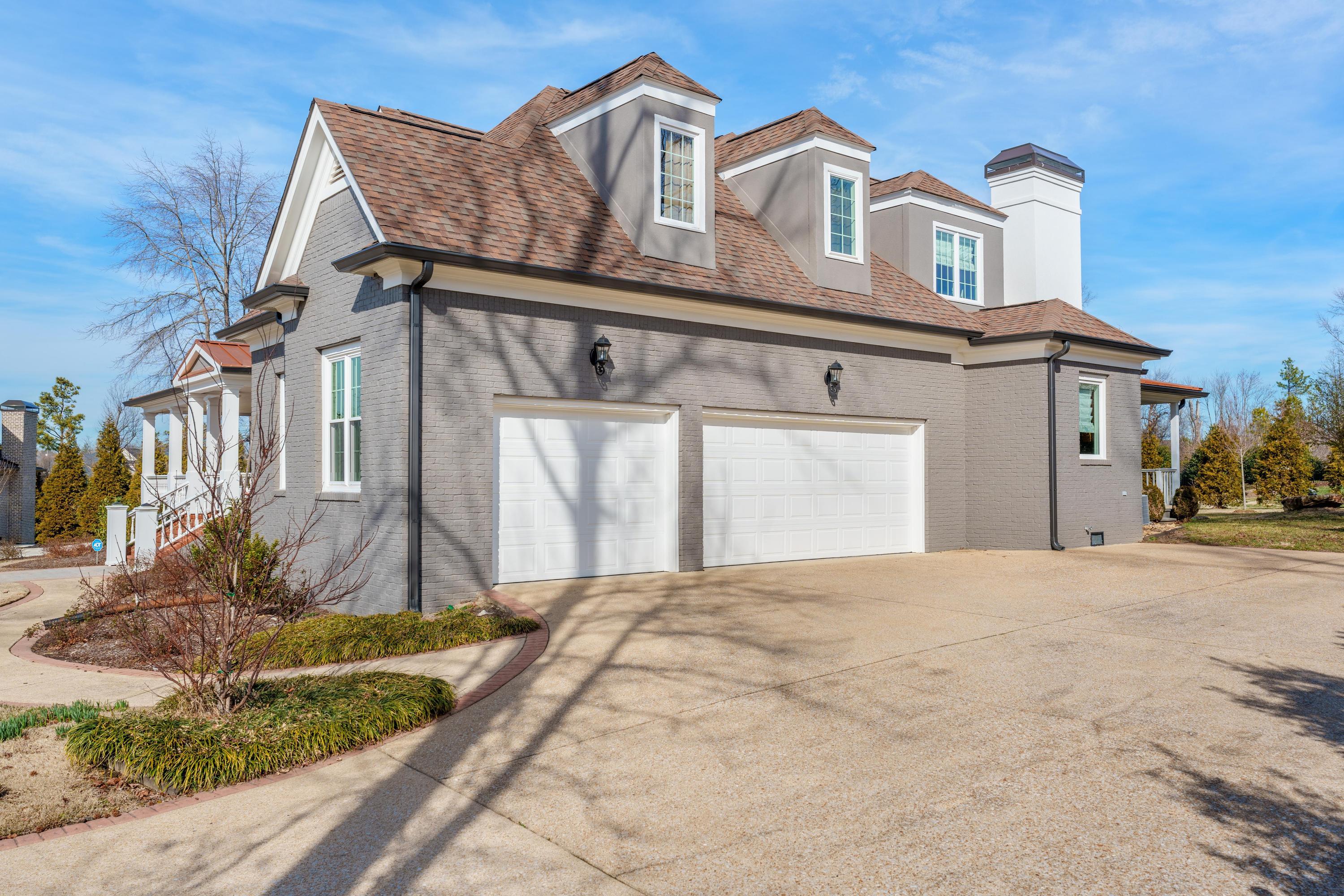 1908 Stoney Creek Drive