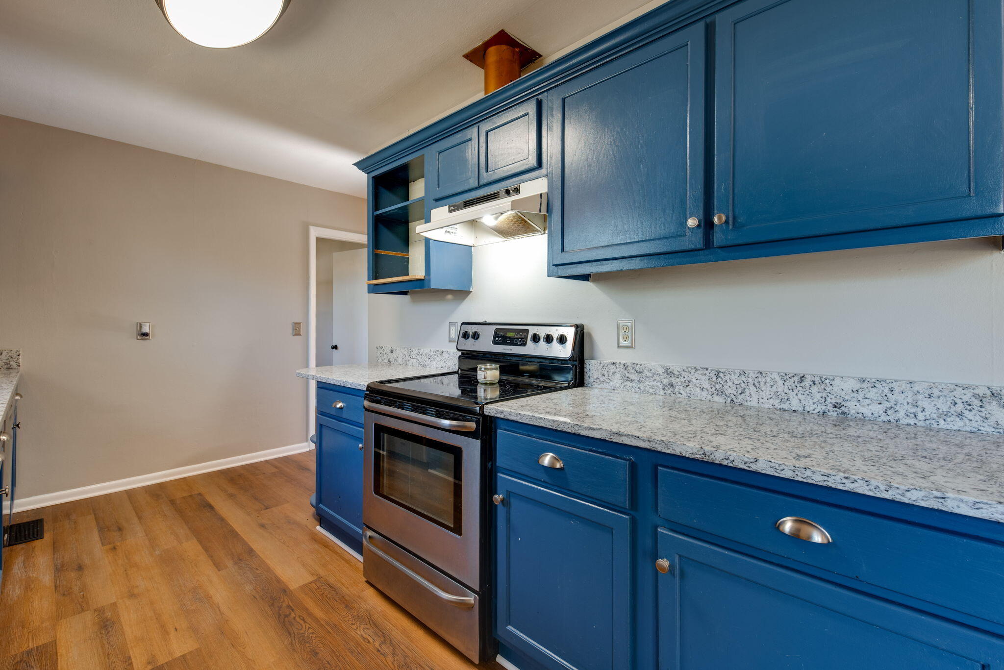 1115 Clermont Drive