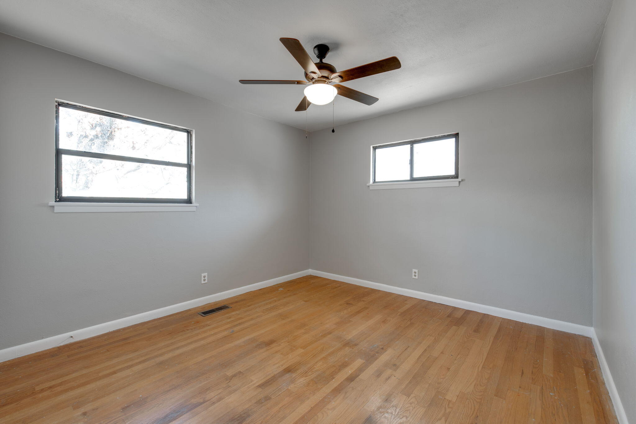 1115 Clermont Drive