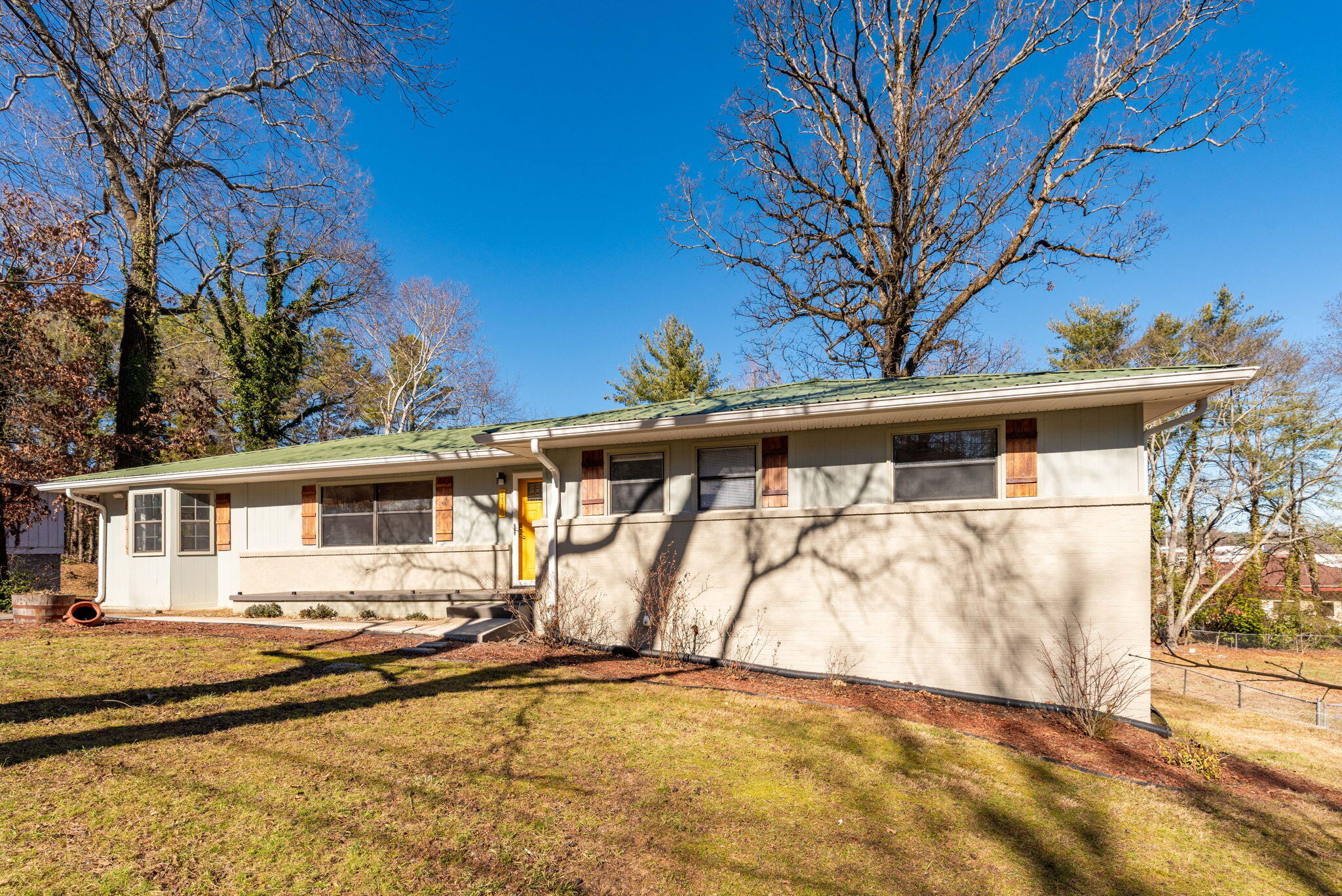 1115 Clermont Drive