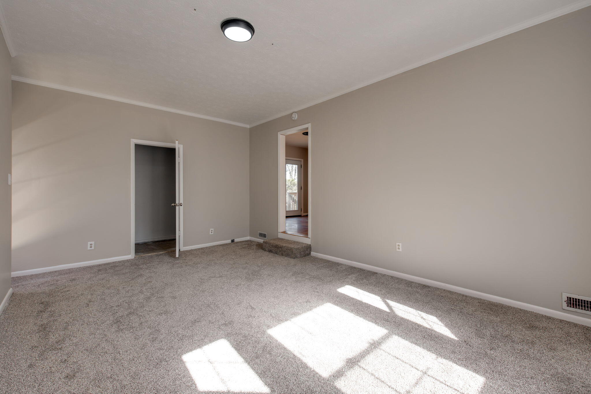 1115 Clermont Drive