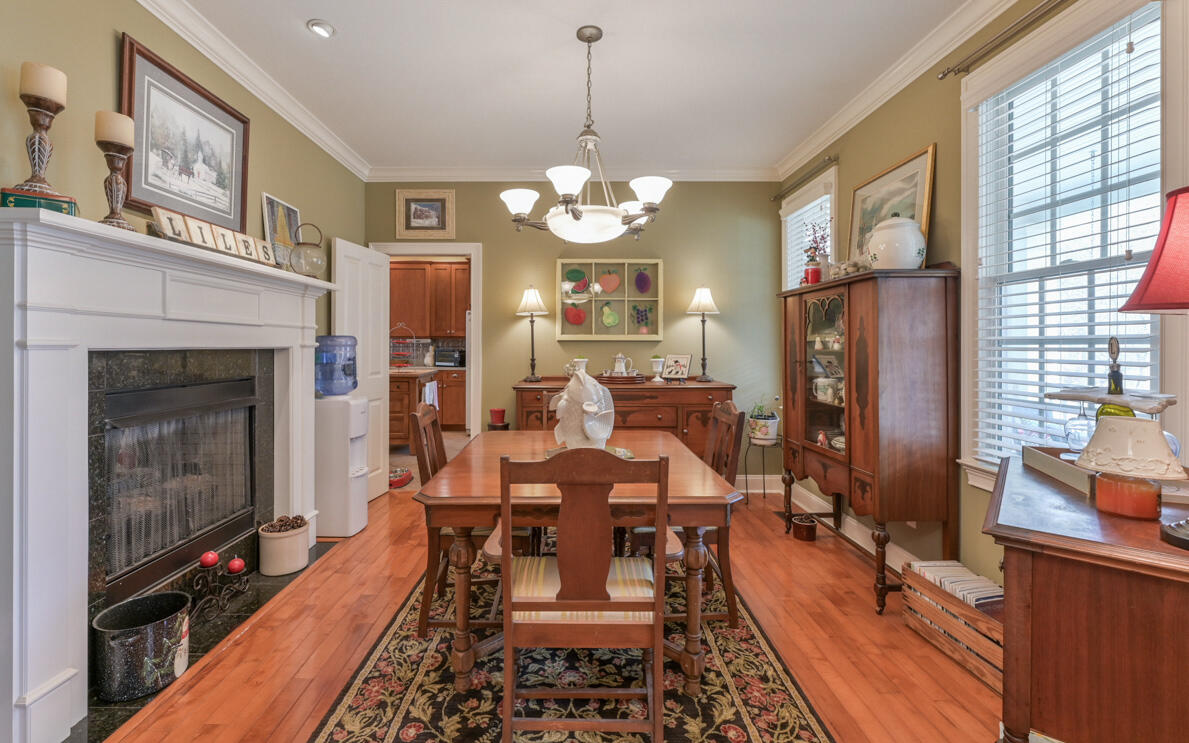 17 Atcheson Court