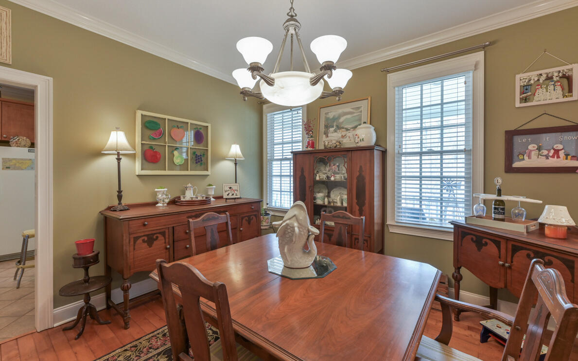 17 Atcheson Court
