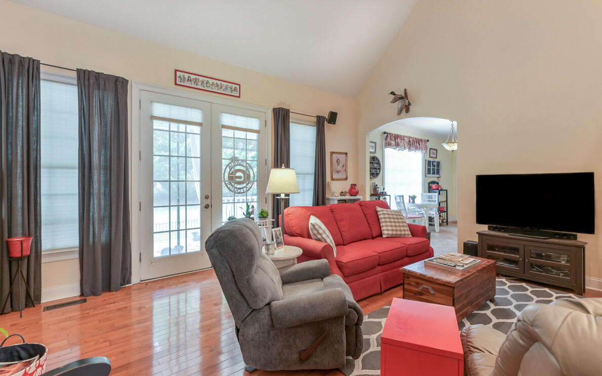 17 Atcheson Court