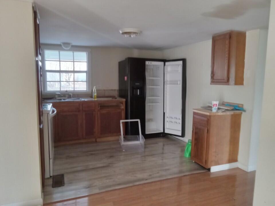 1213 Roach Hollow Rd