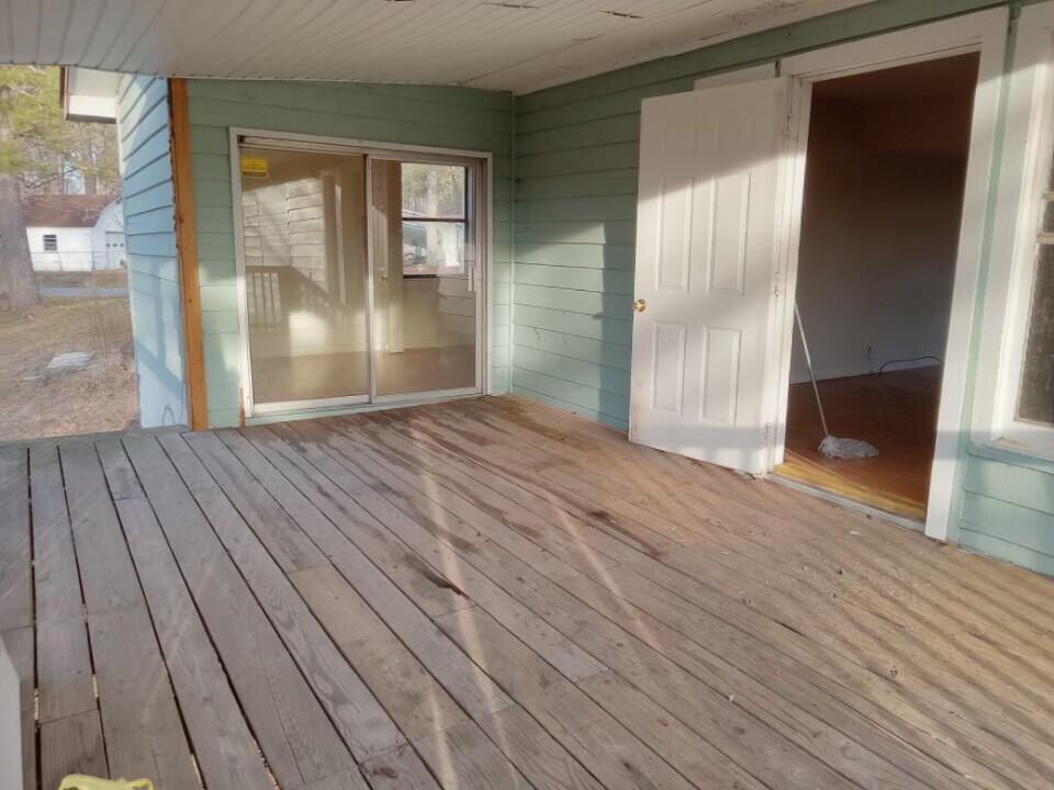 1213 Roach Hollow Rd
