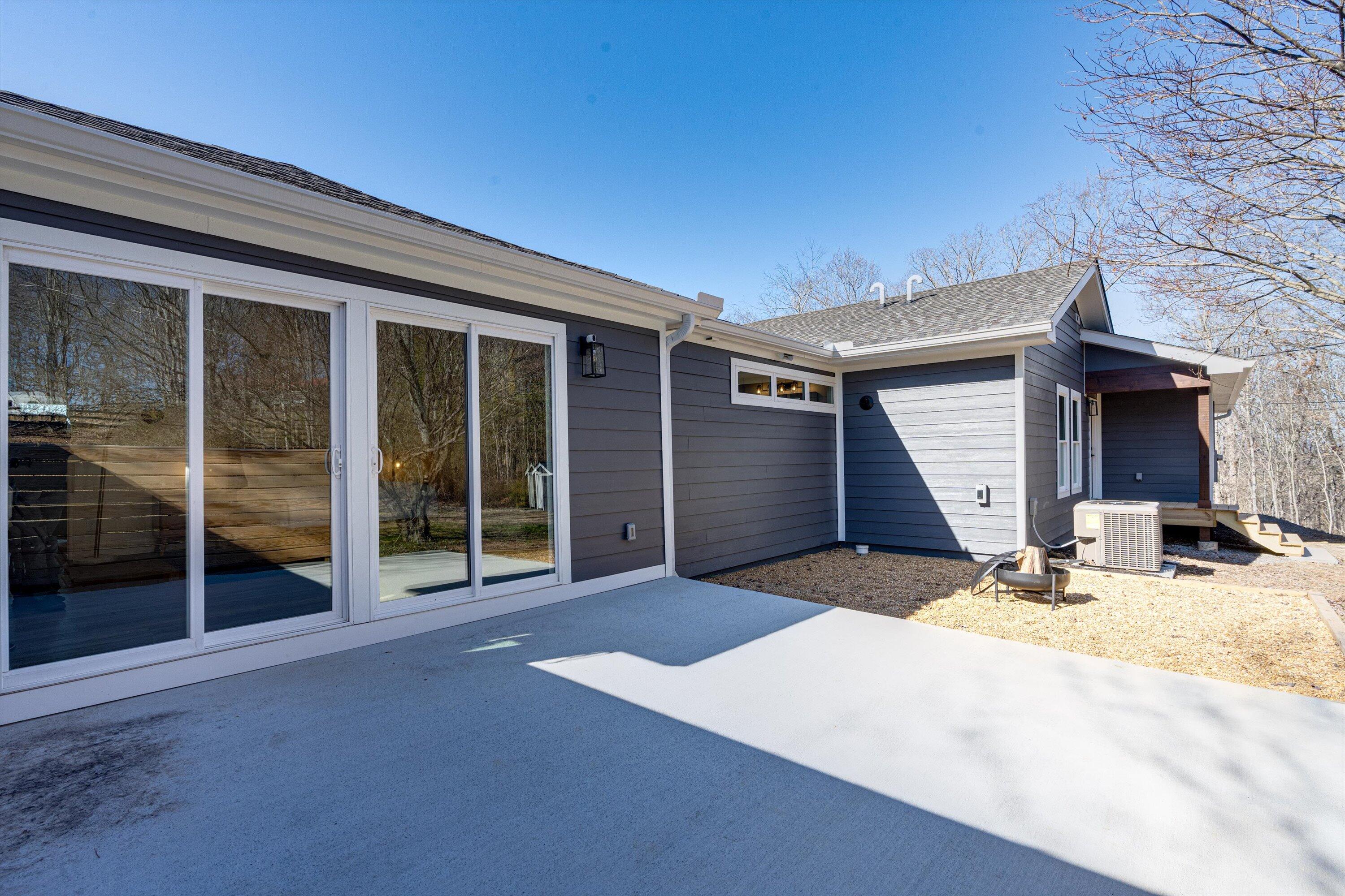 325 County Road 525