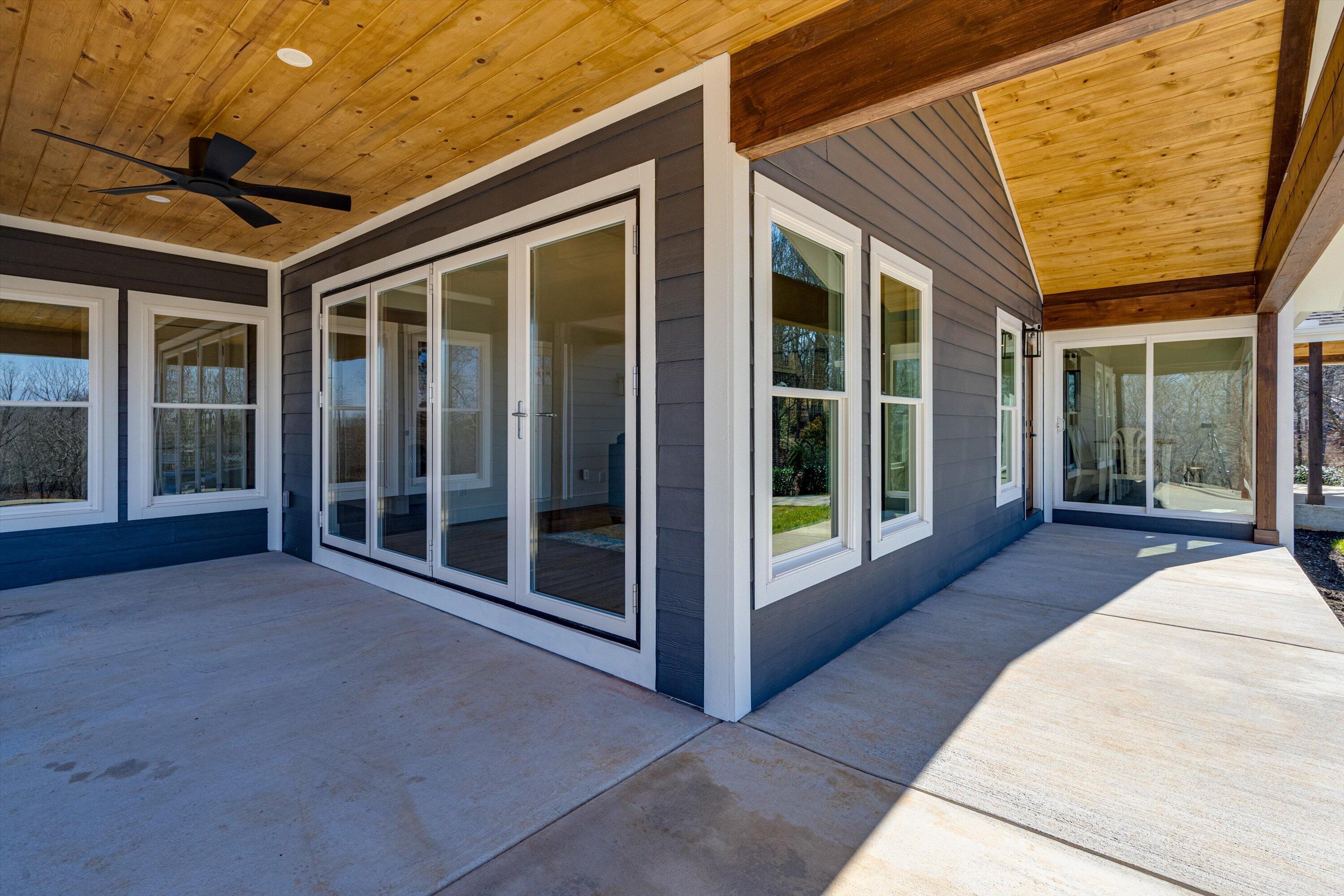 325 County Road 525