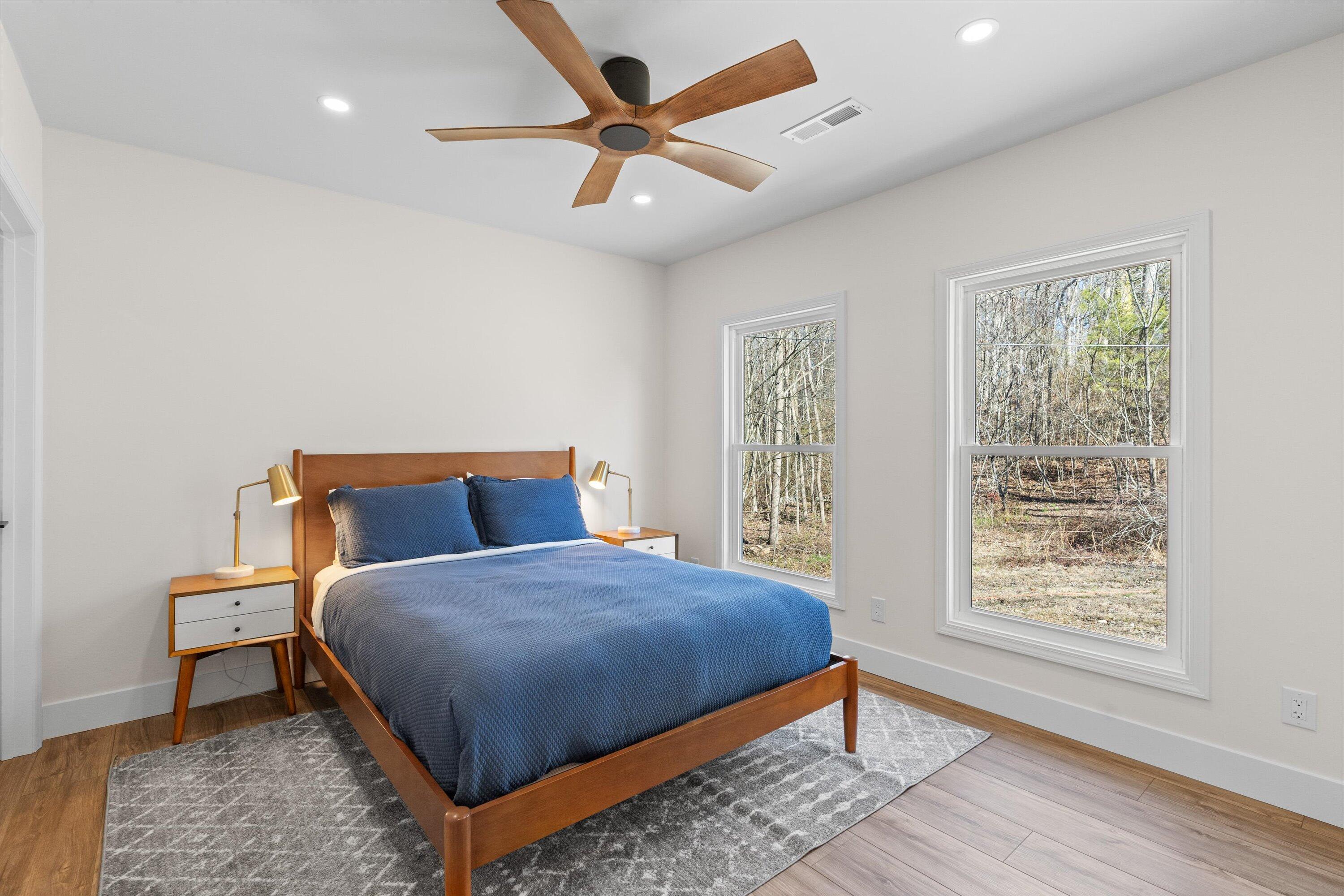 325 County Road 525