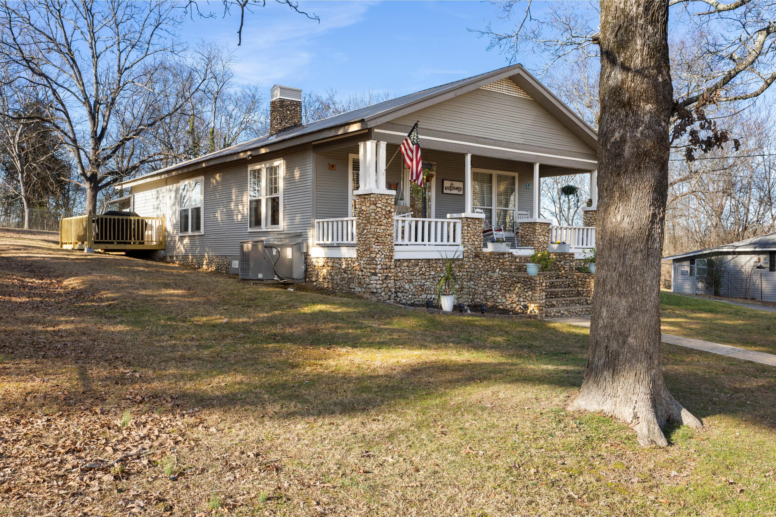 106 Grove St