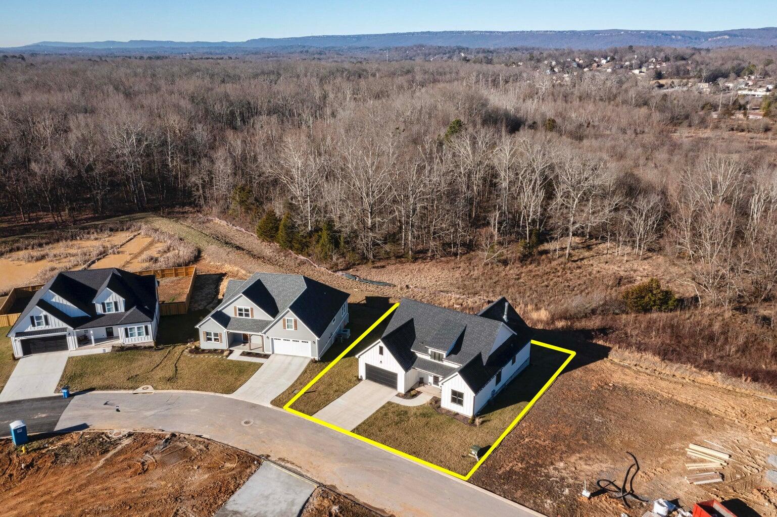 7353 Paxton Cir