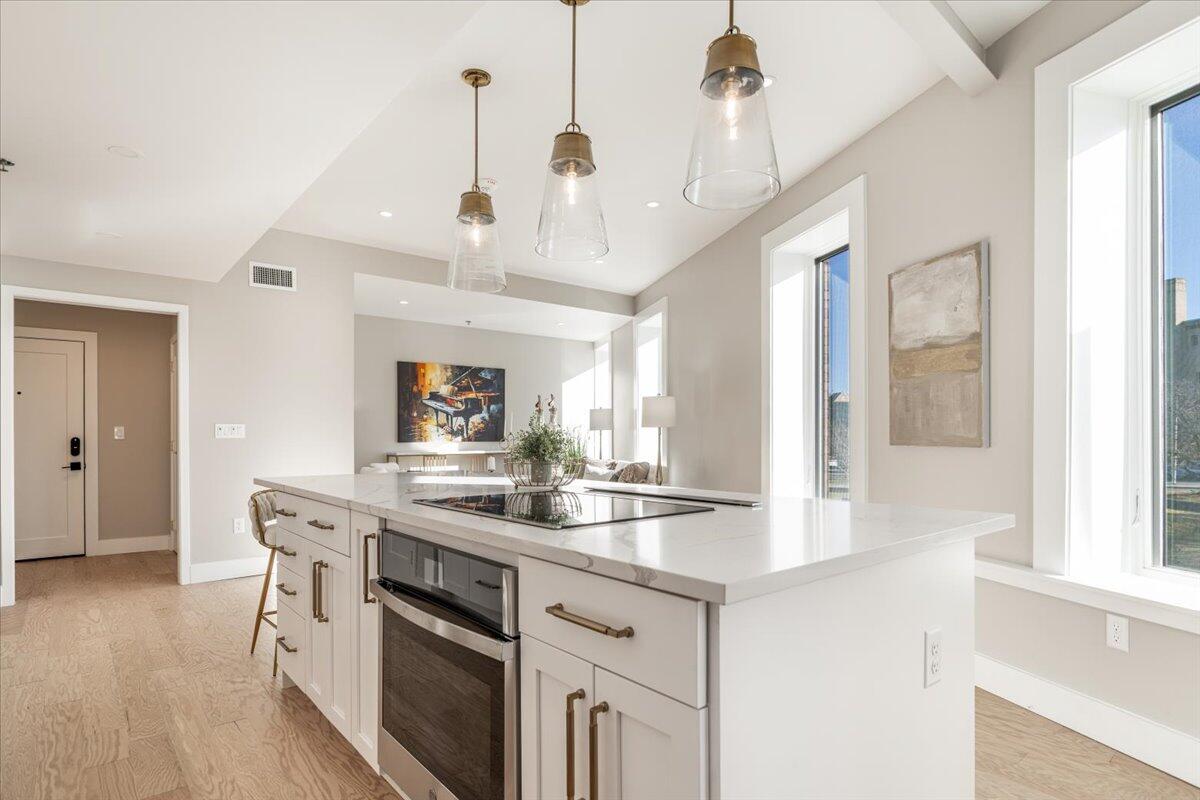 707 Georgia Avenue, #301