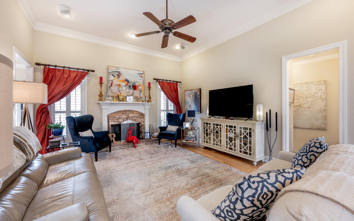 1151 Norfolk Green Circle