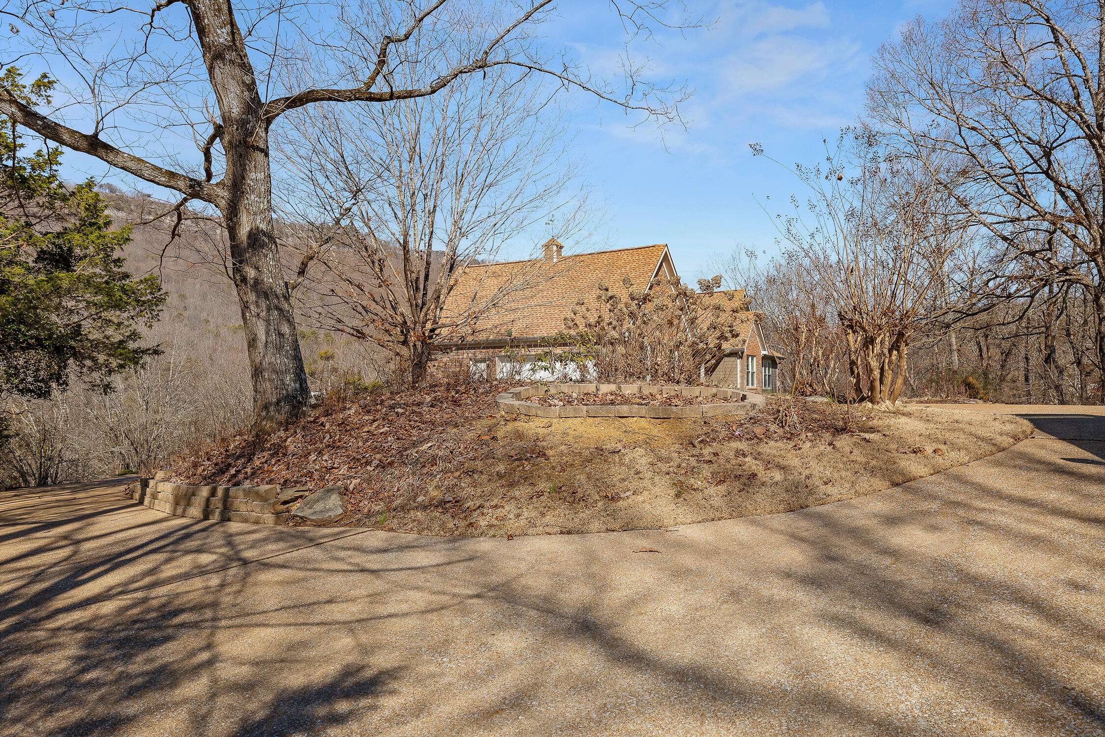 631 Stonebrook Drive
