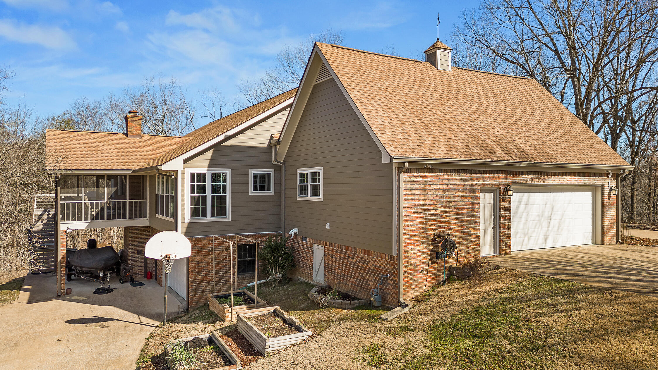 631 Stonebrook Drive