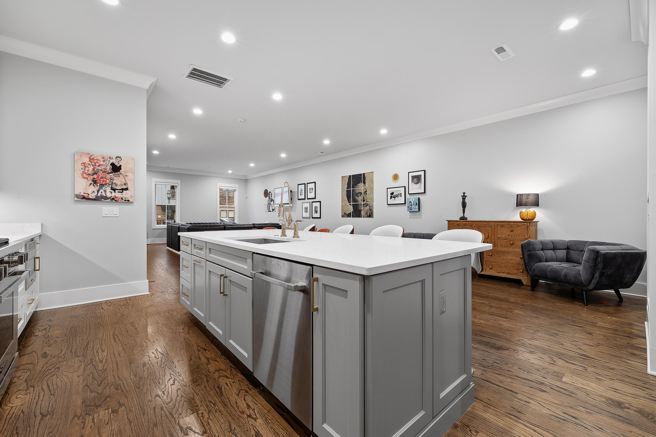 231 Walnut Street
