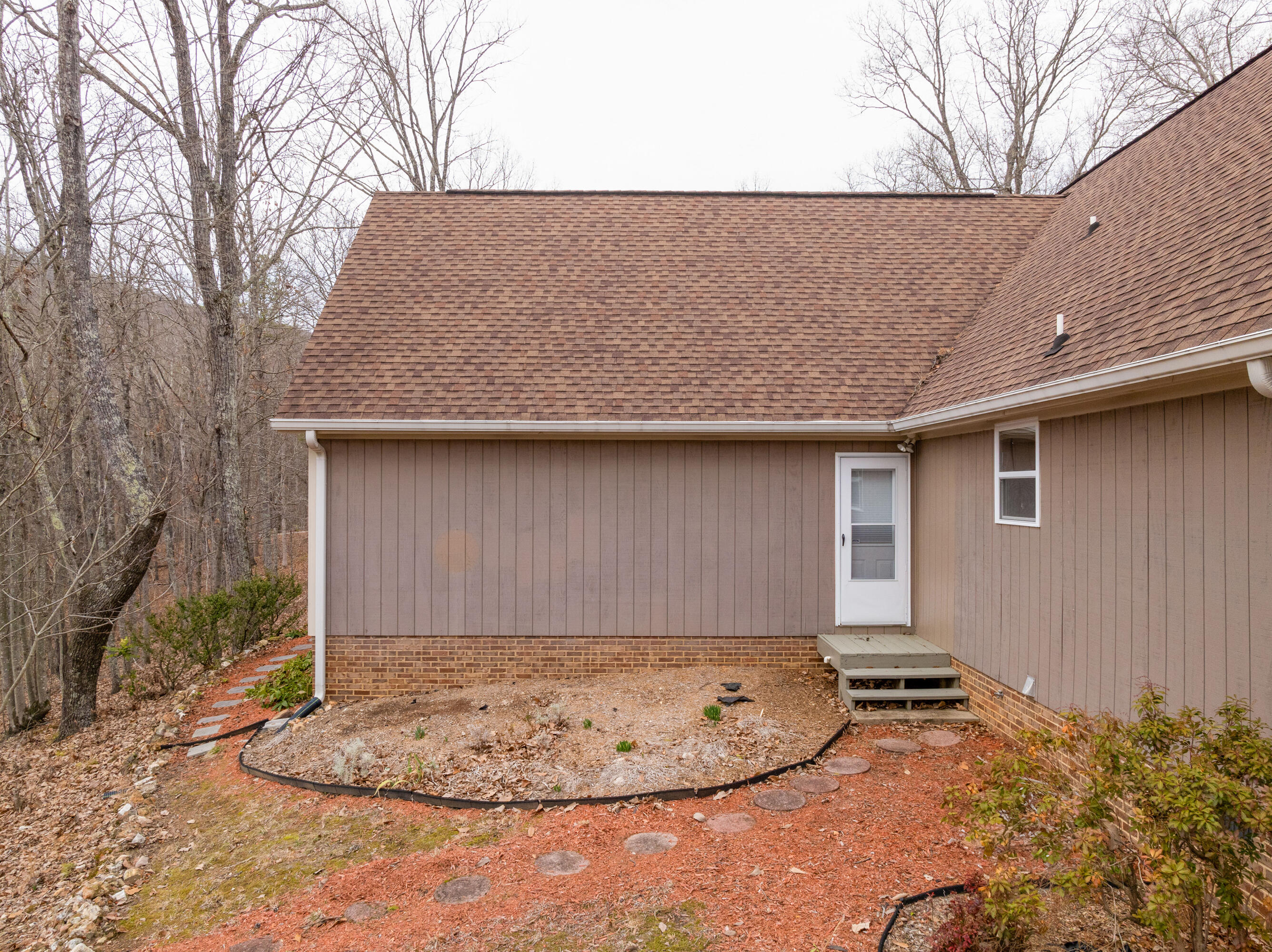 3840 Elder Gap Pl