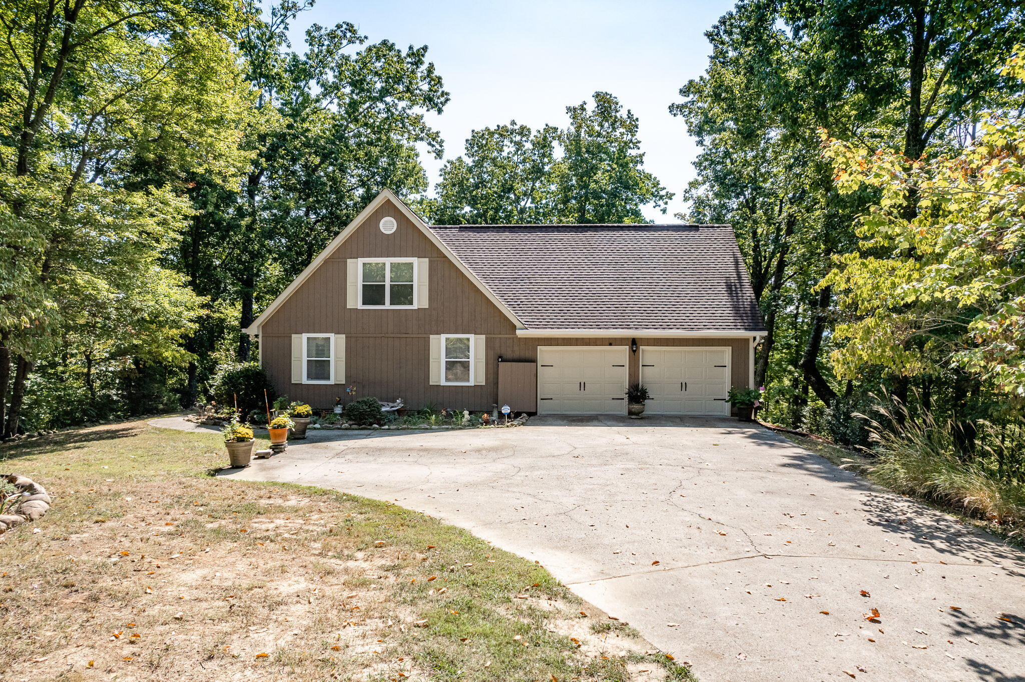 3840 Elder Gap Pl