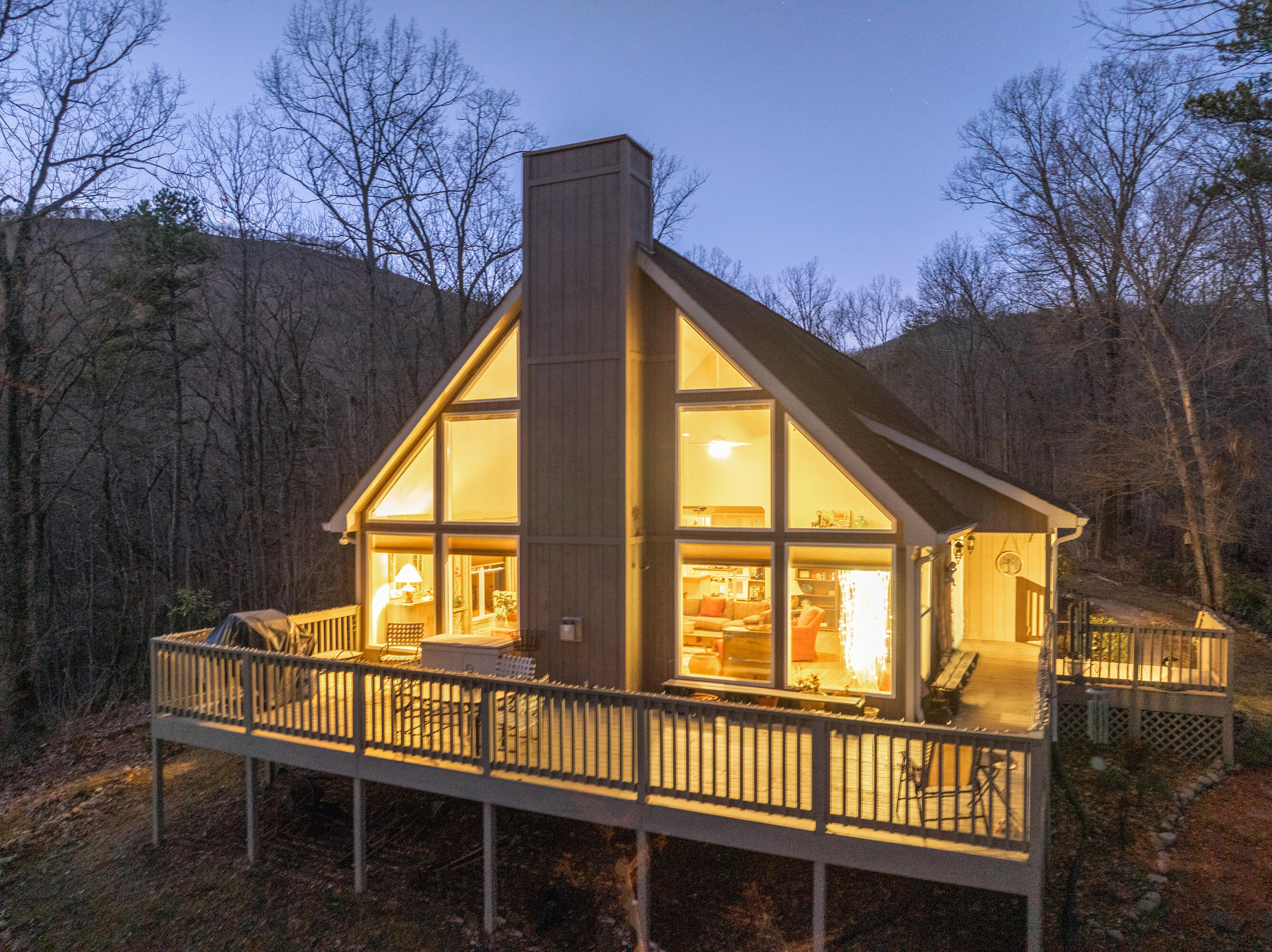3840 Elder Gap Pl