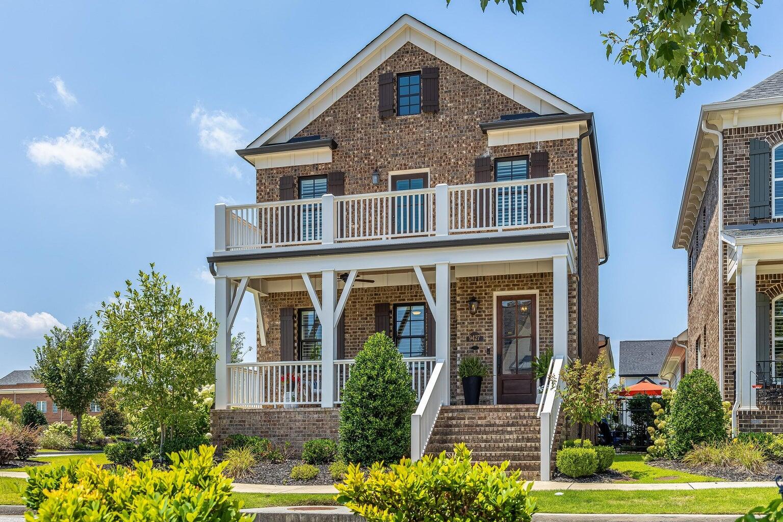 9427 Kingshedge Court