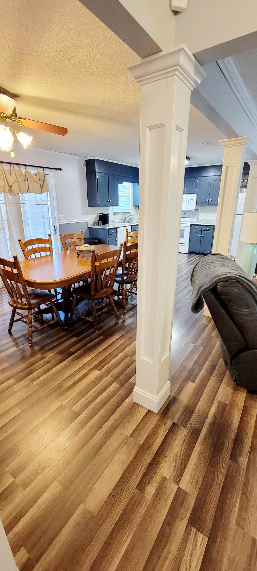 4330 Comet Trail