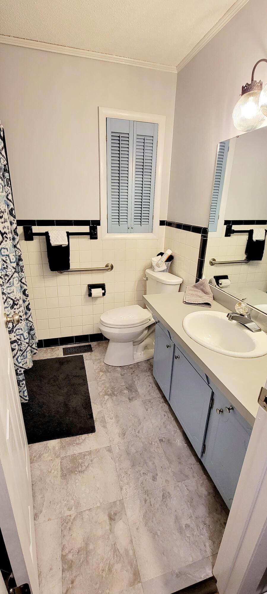 4330 Comet Trail