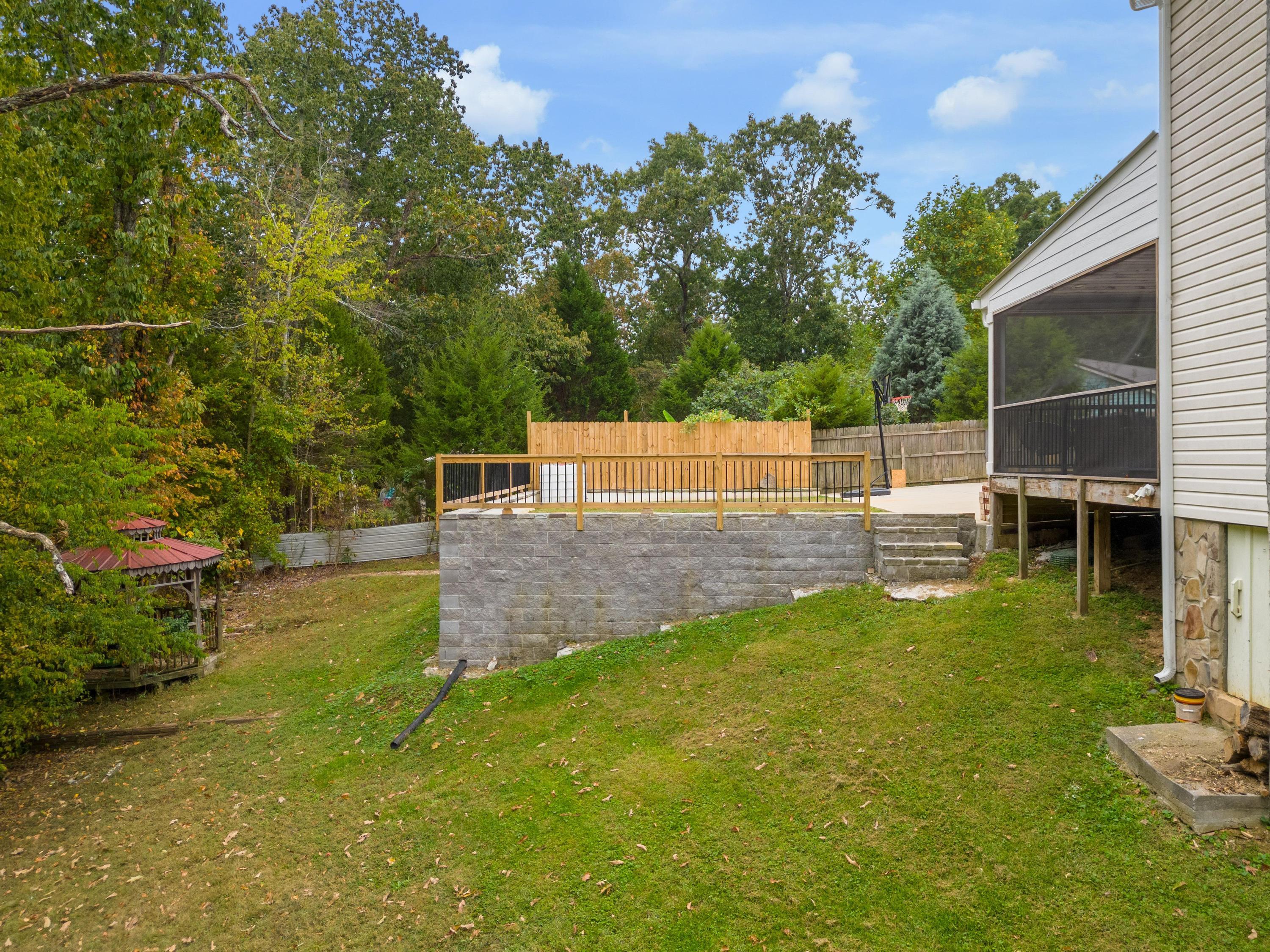 121 Browndale Lane