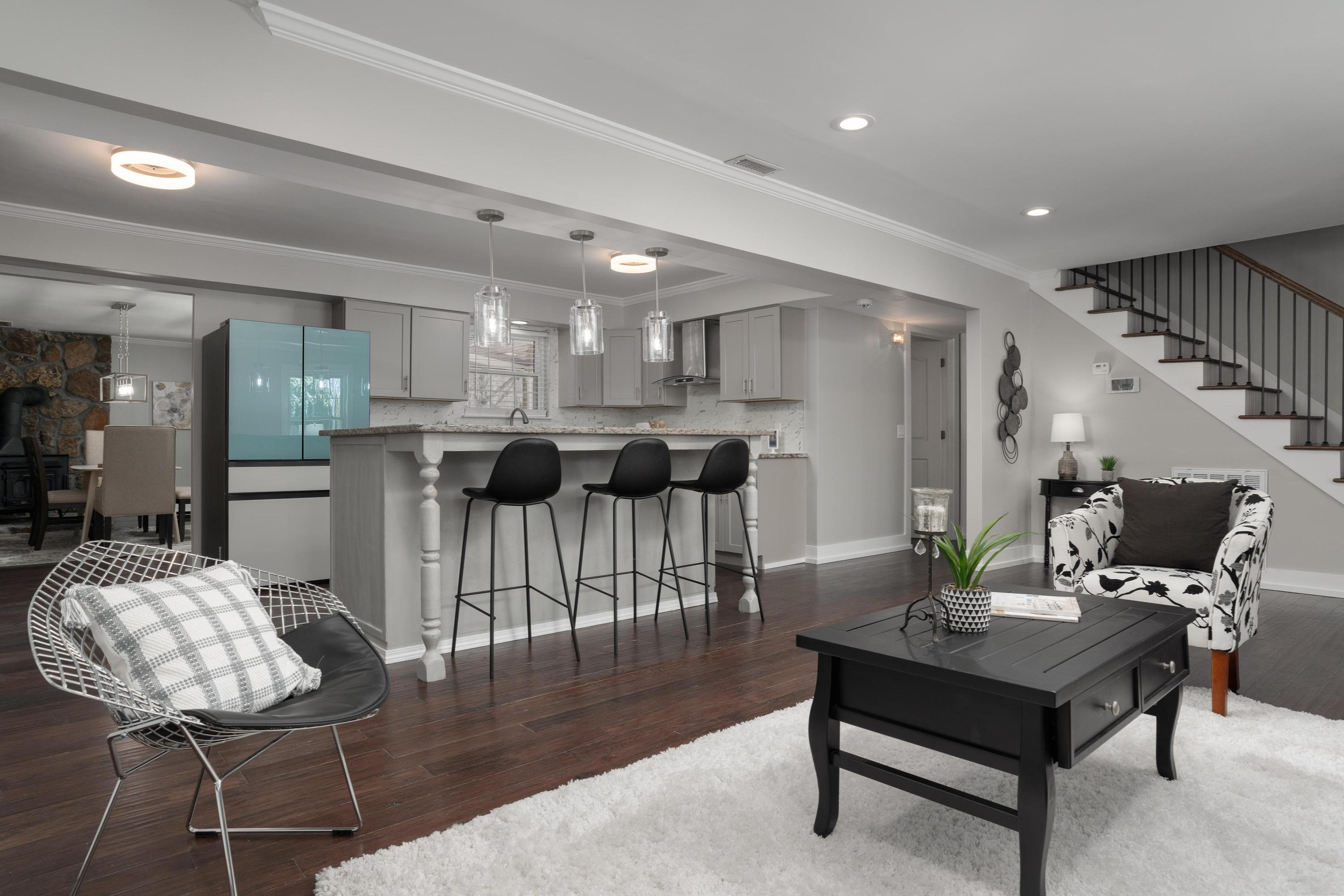 121 Browndale Lane