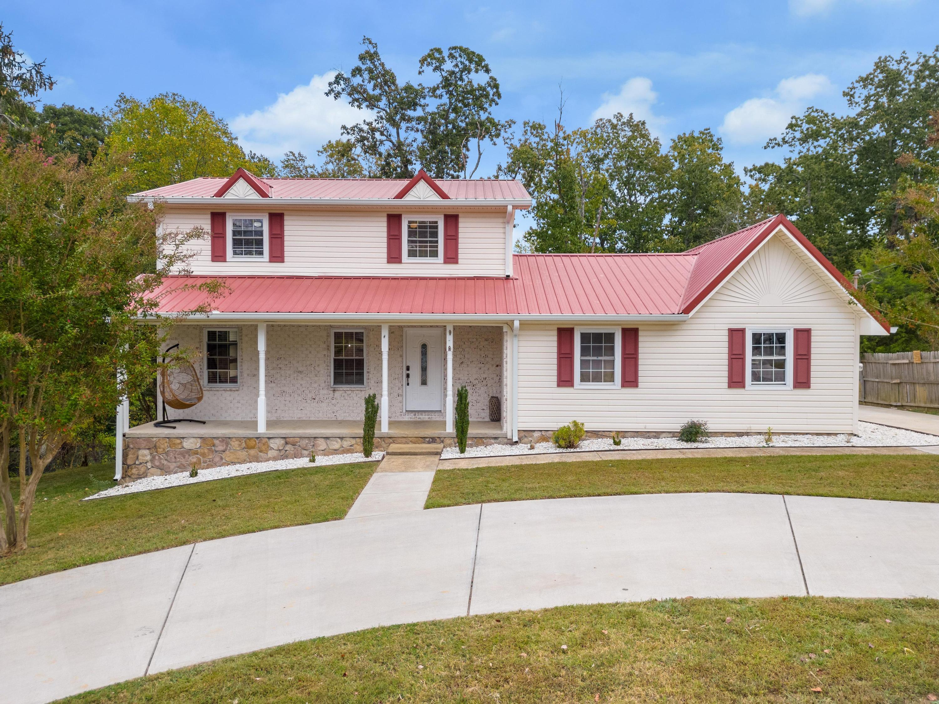 121 Browndale Lane