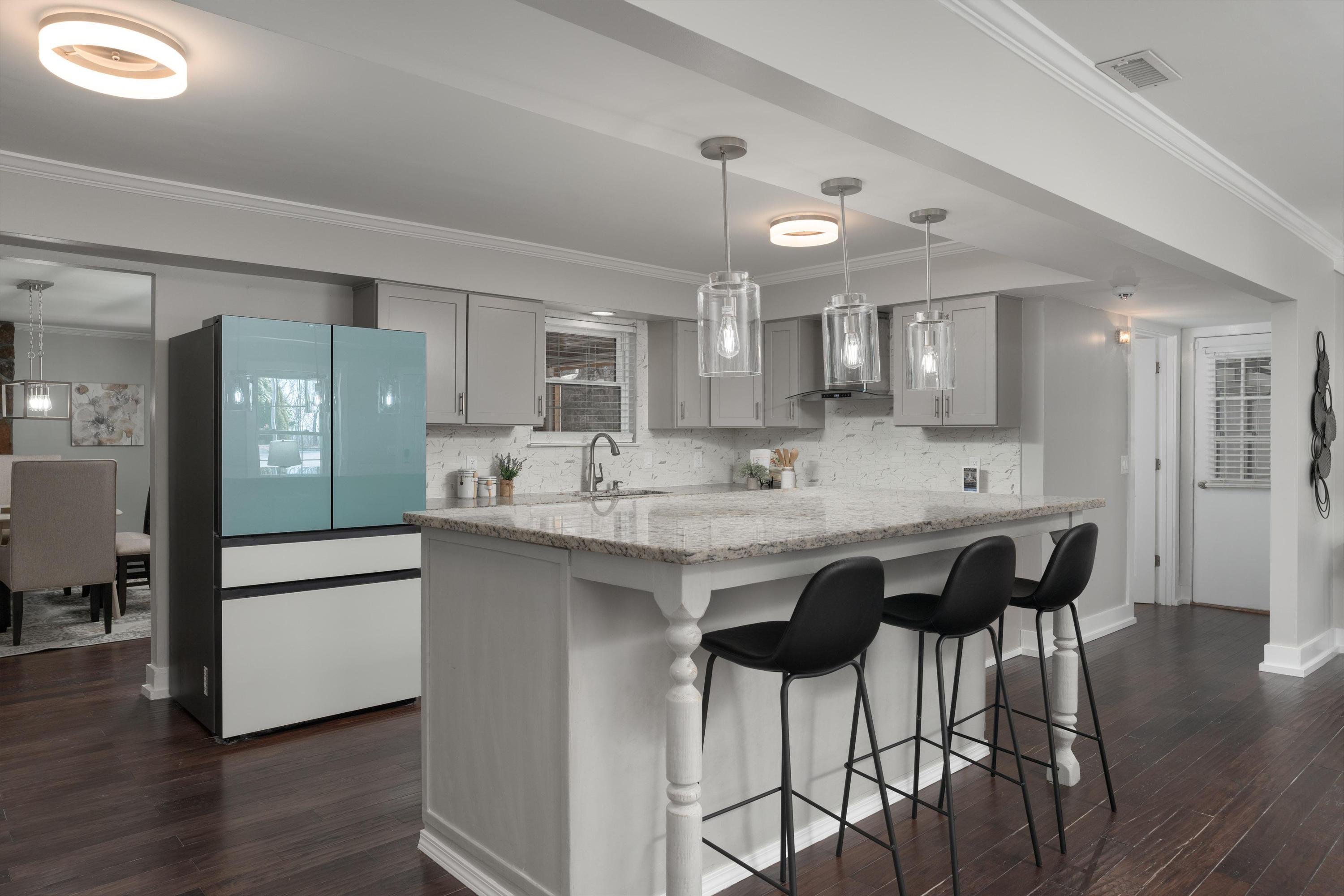 121 Browndale Lane