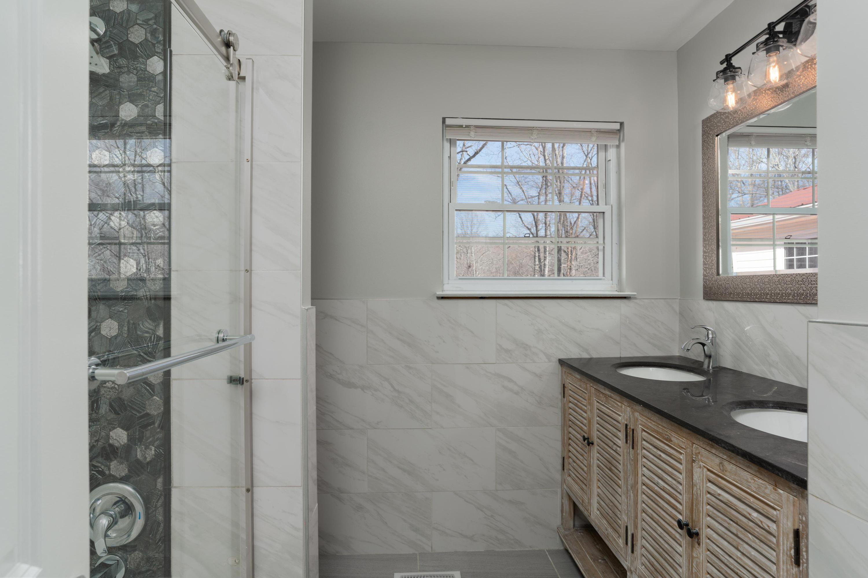 121 Browndale Lane