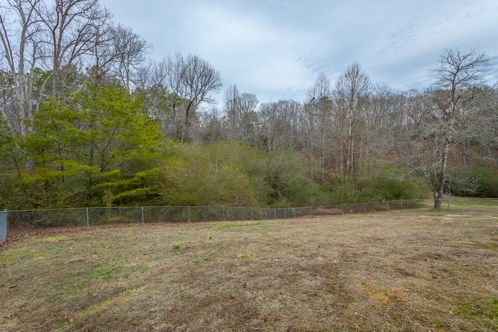 2214 N Fork Dr
