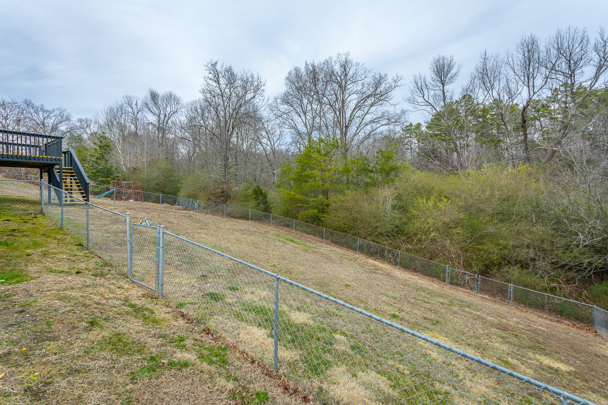 2214 N Fork Dr