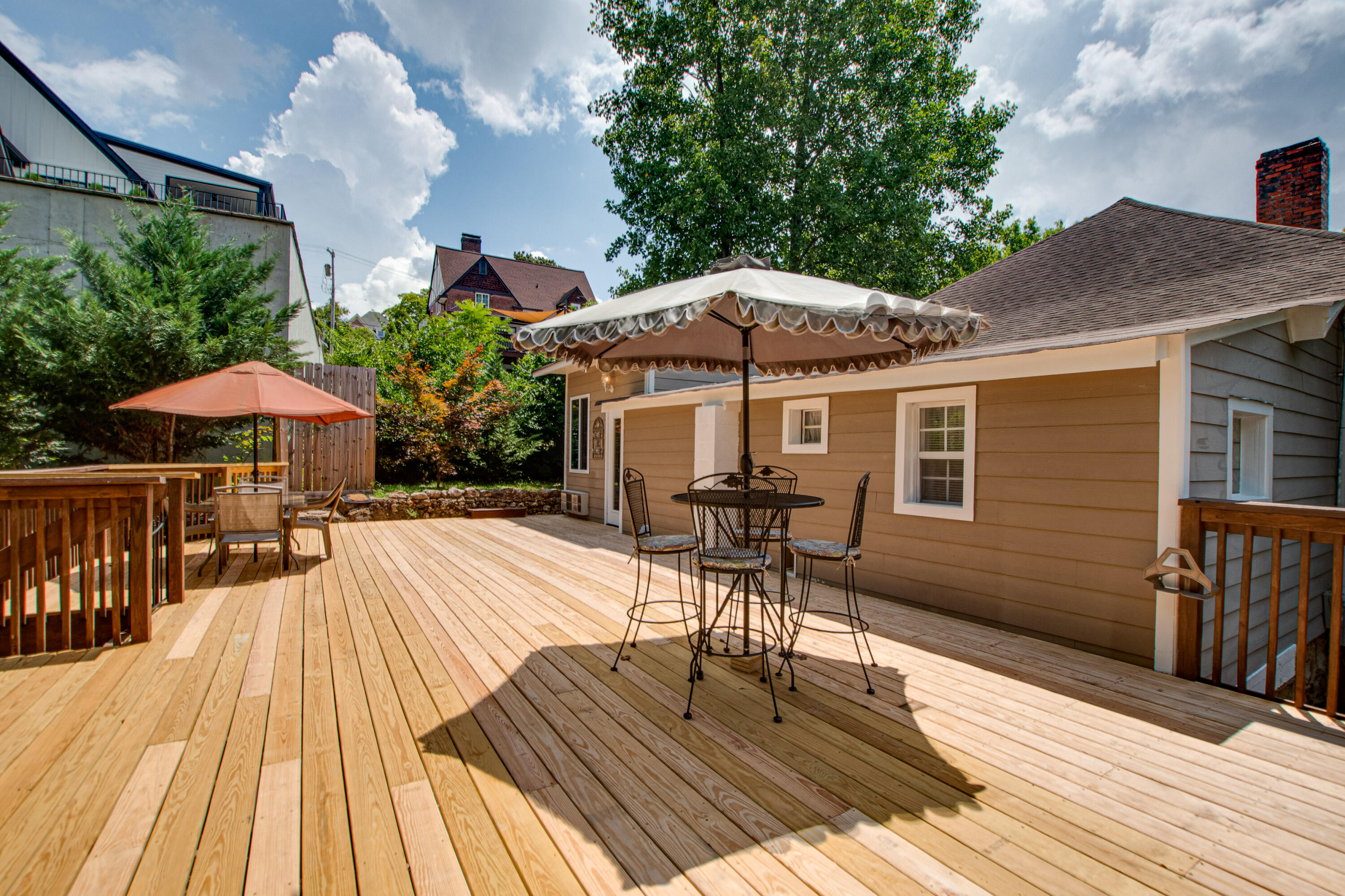 111 Abernathy Street
