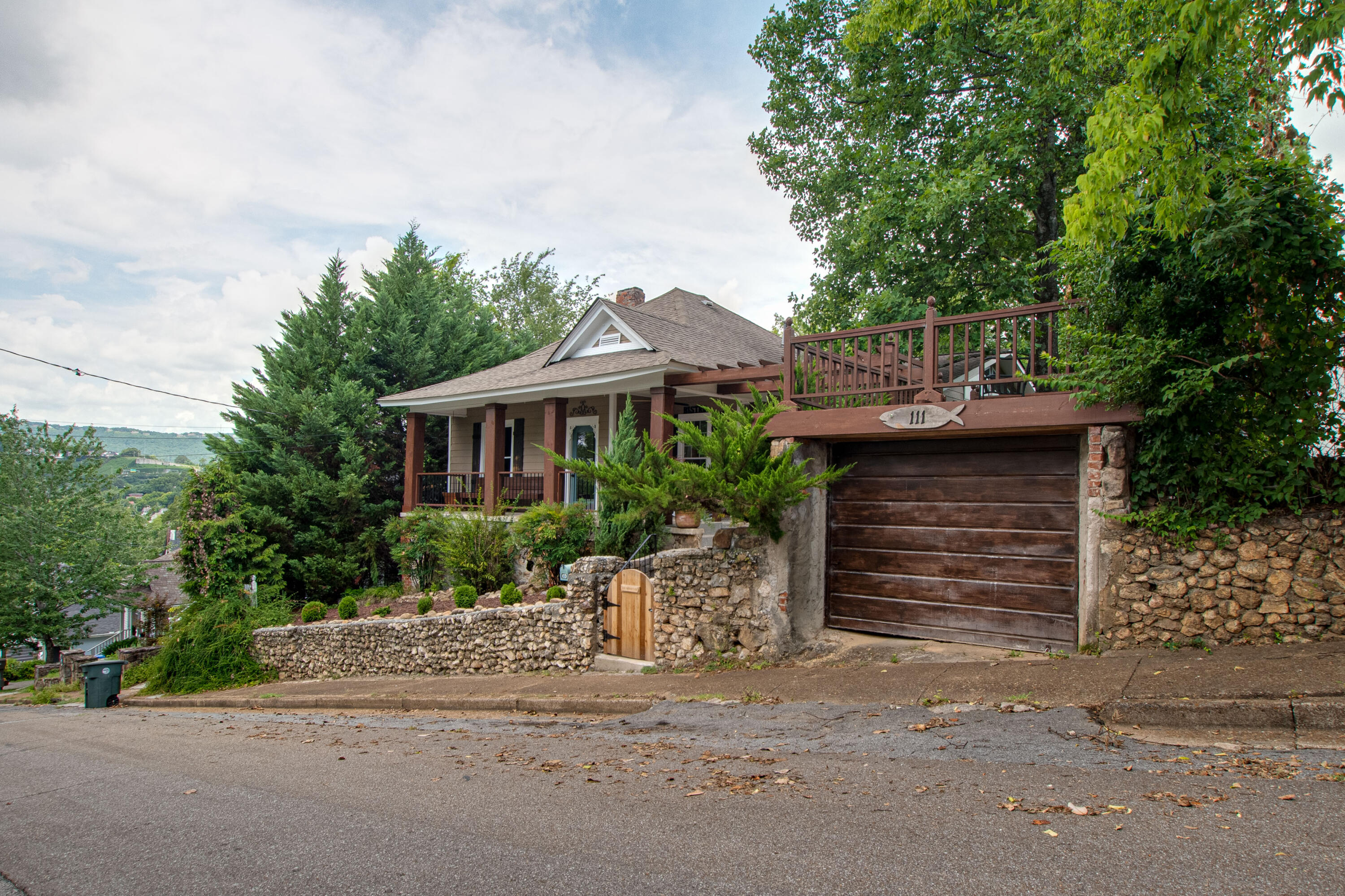 111 Abernathy Street