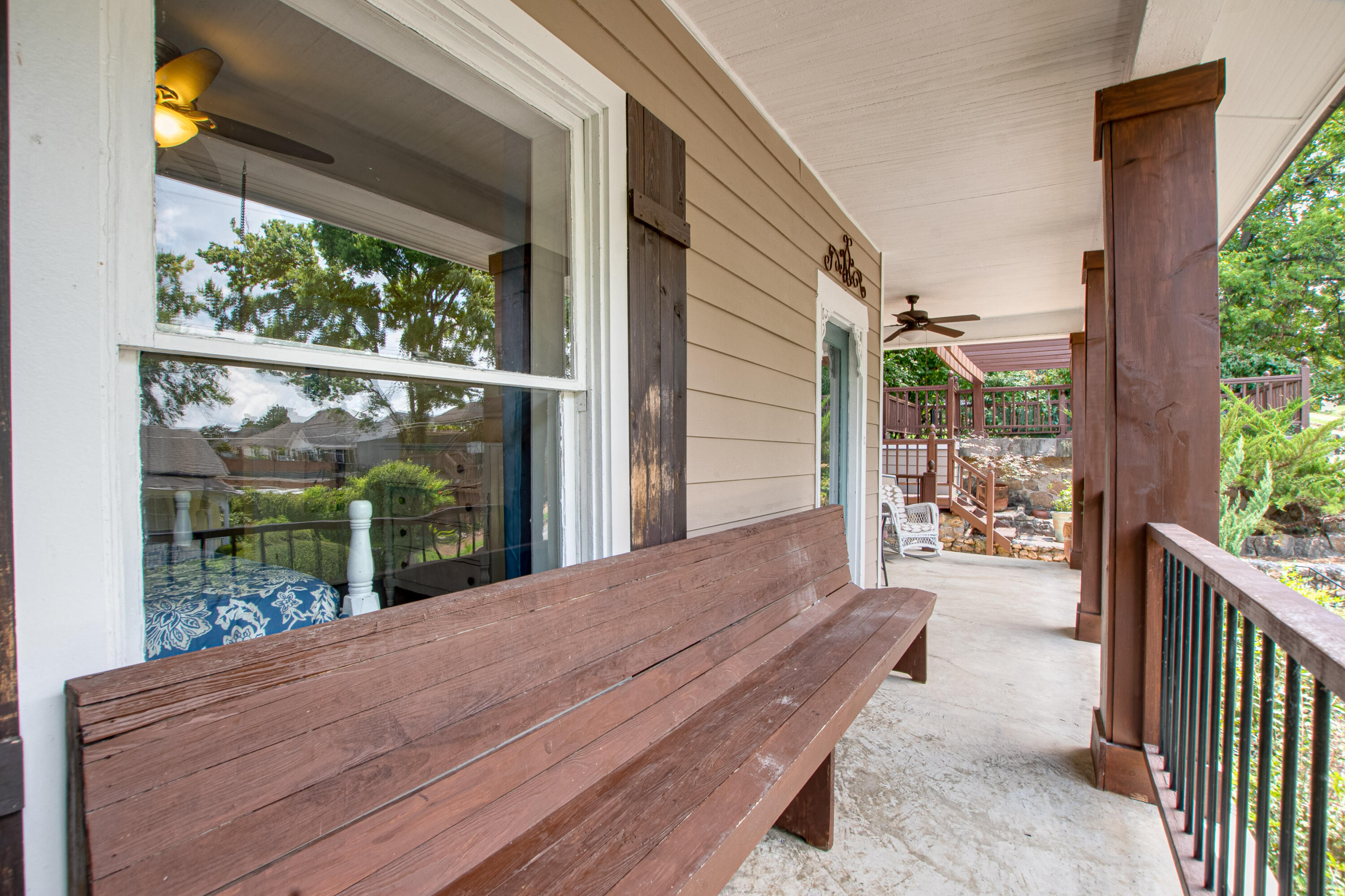 111 Abernathy Street