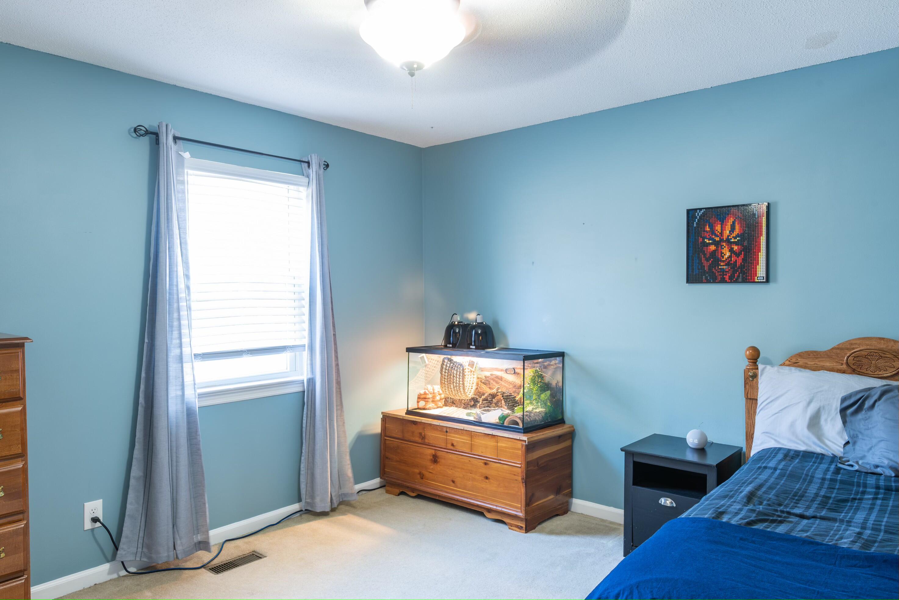 172 Hickory Cir