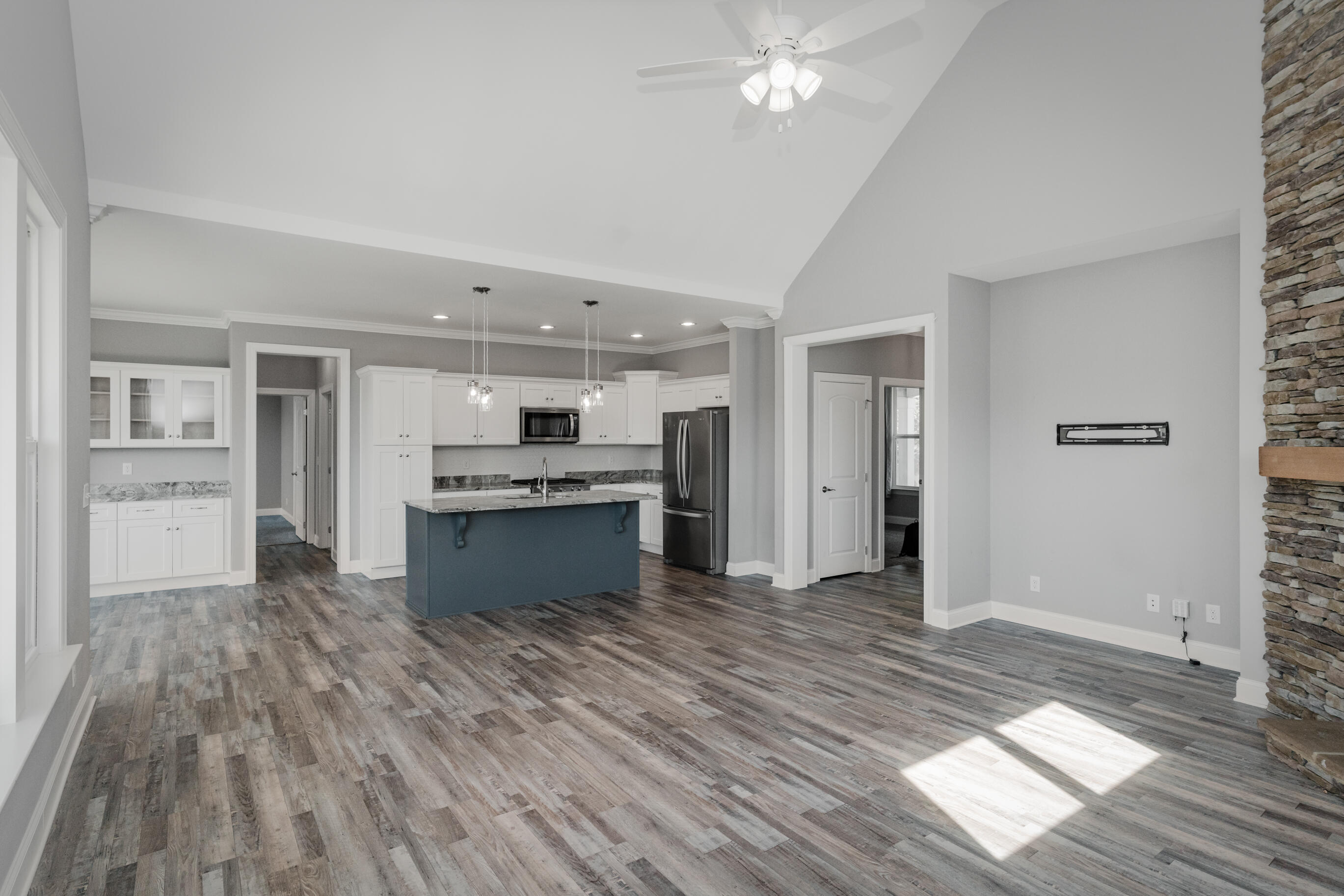 7532 Grasshopper Road