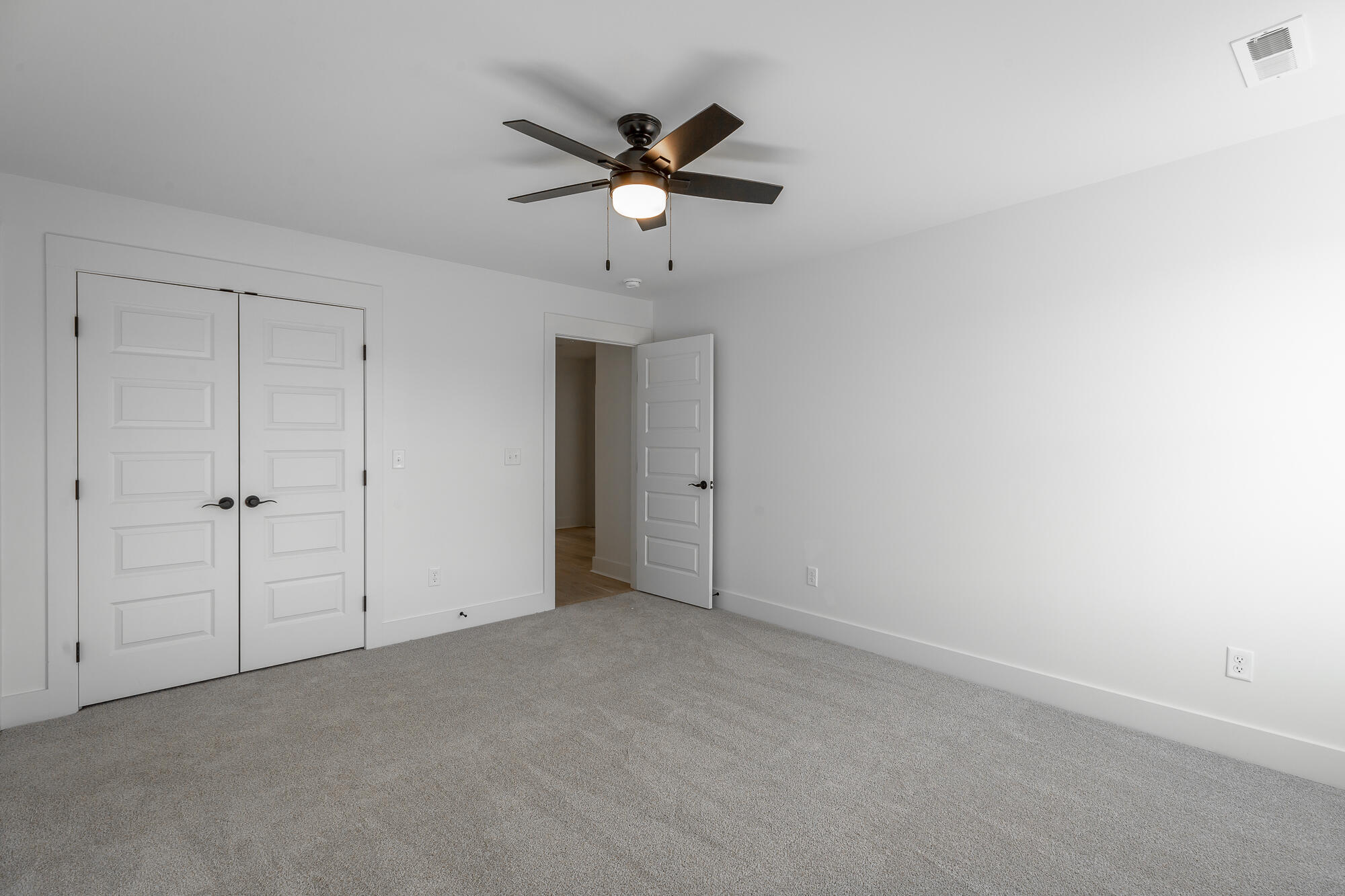 8285 Snowdrop Way