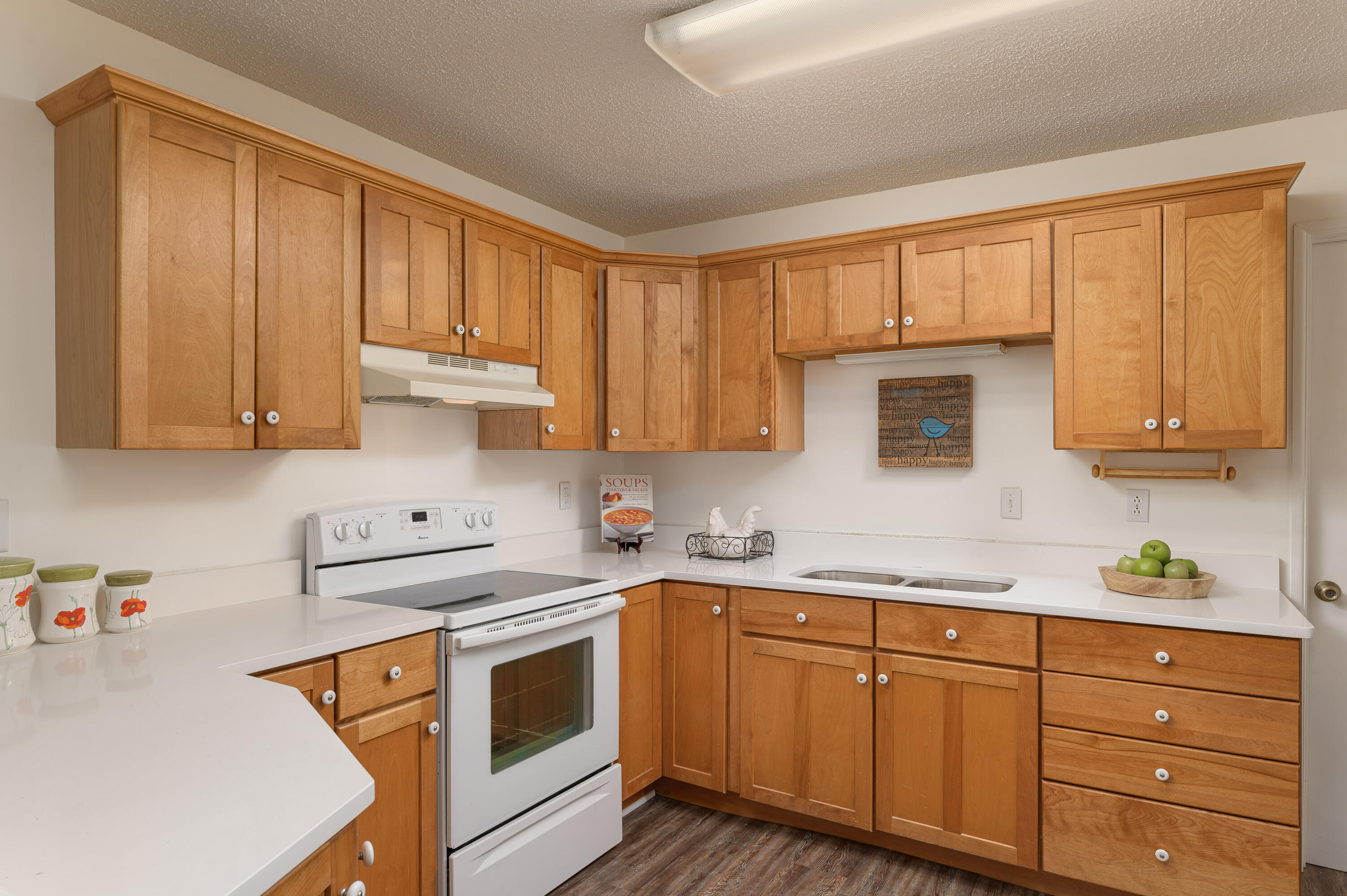 429 St Simon Trail