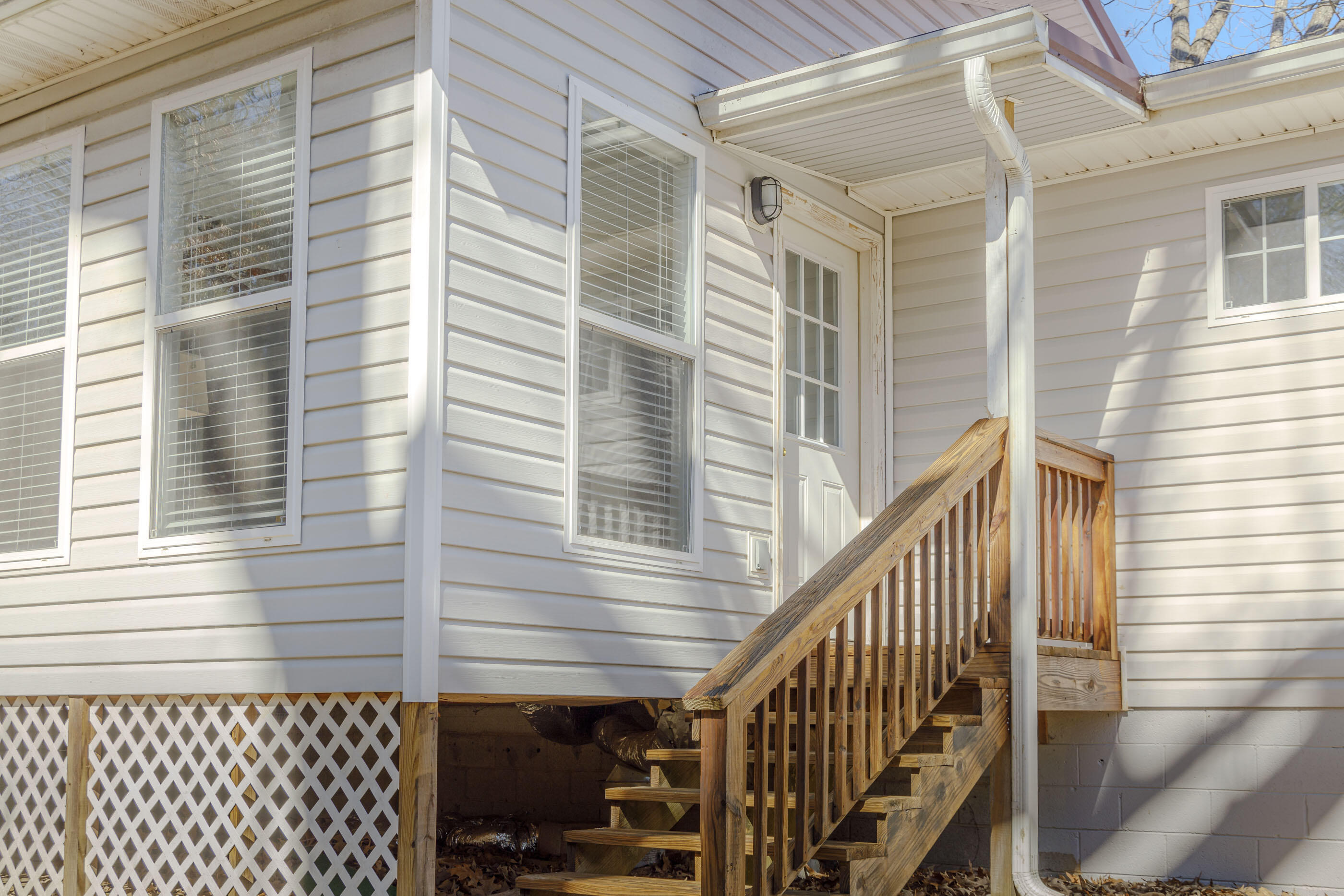 1460 Elm Street