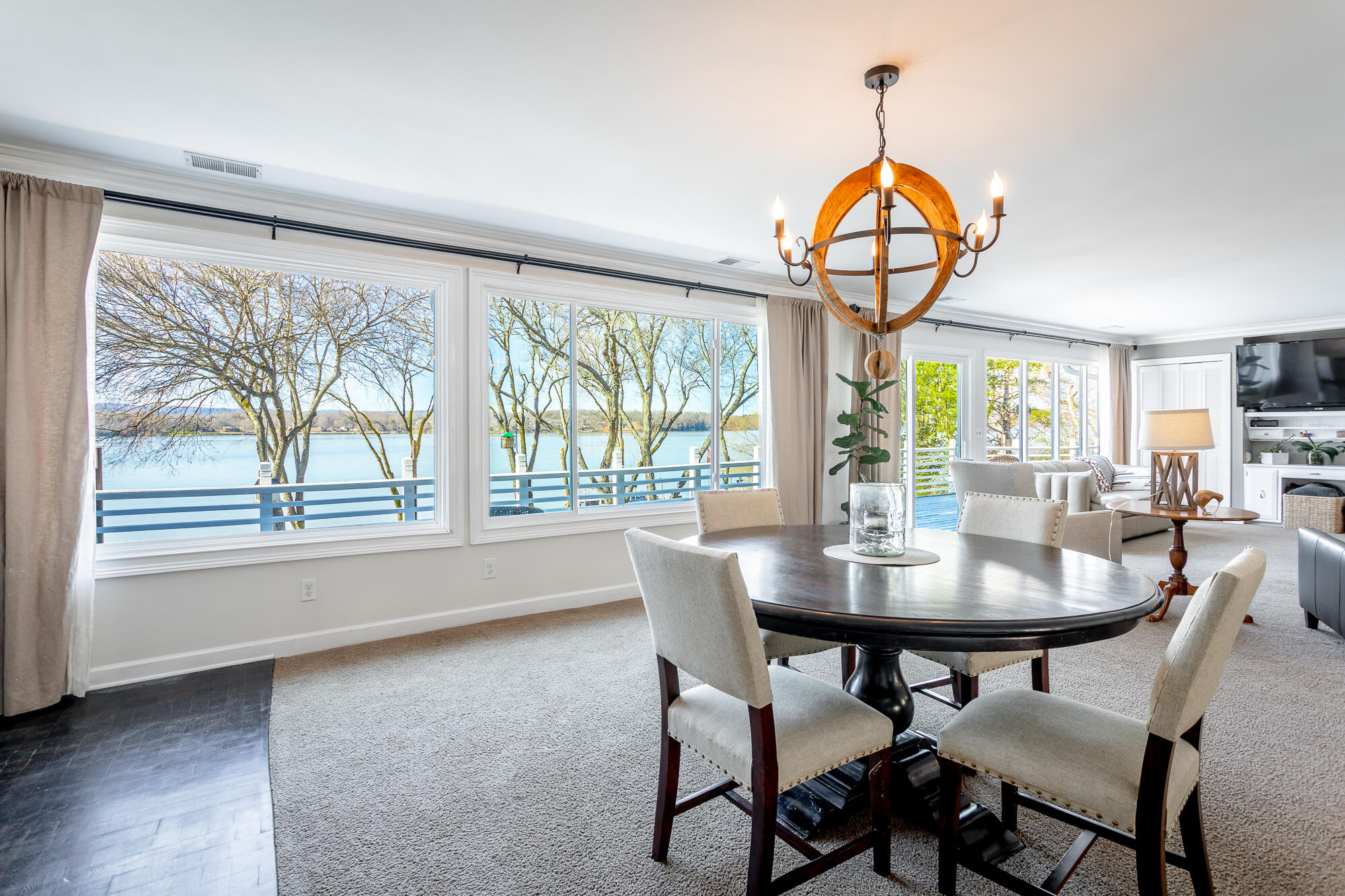 5717 Island View Drive