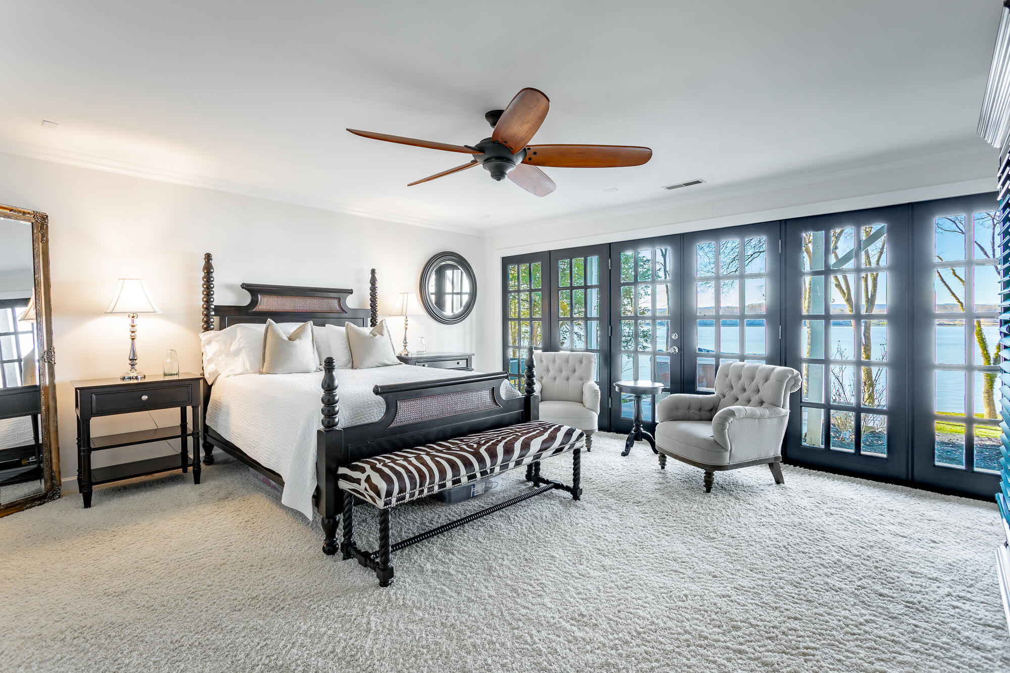 5717 Island View Drive