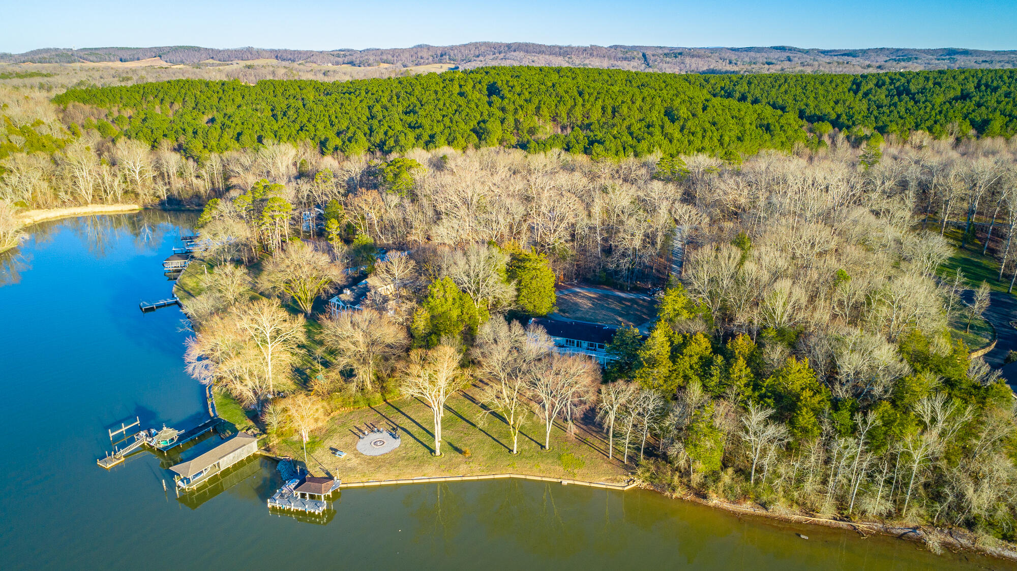 5717 Island View Drive