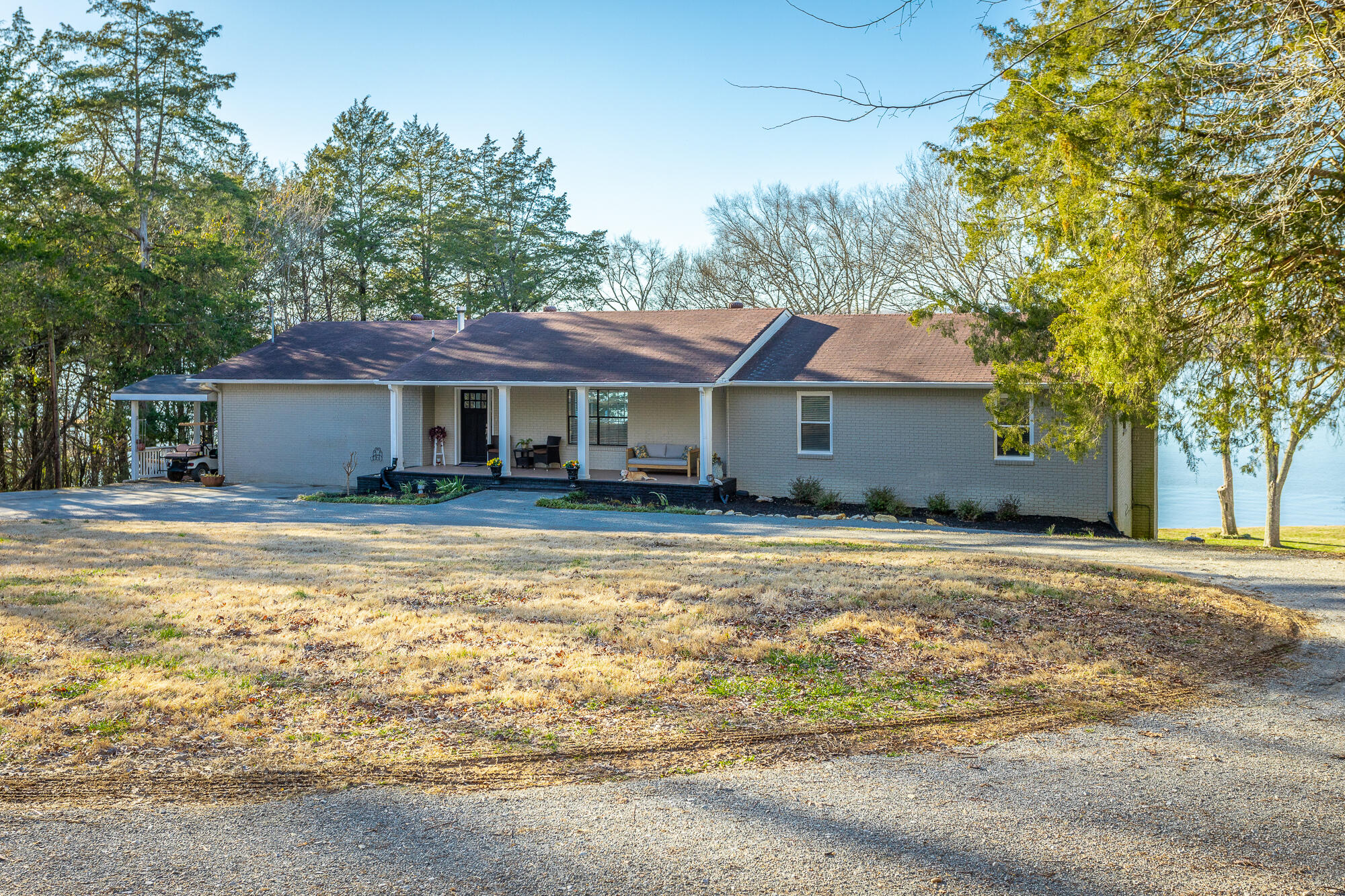 5717 Island View Drive