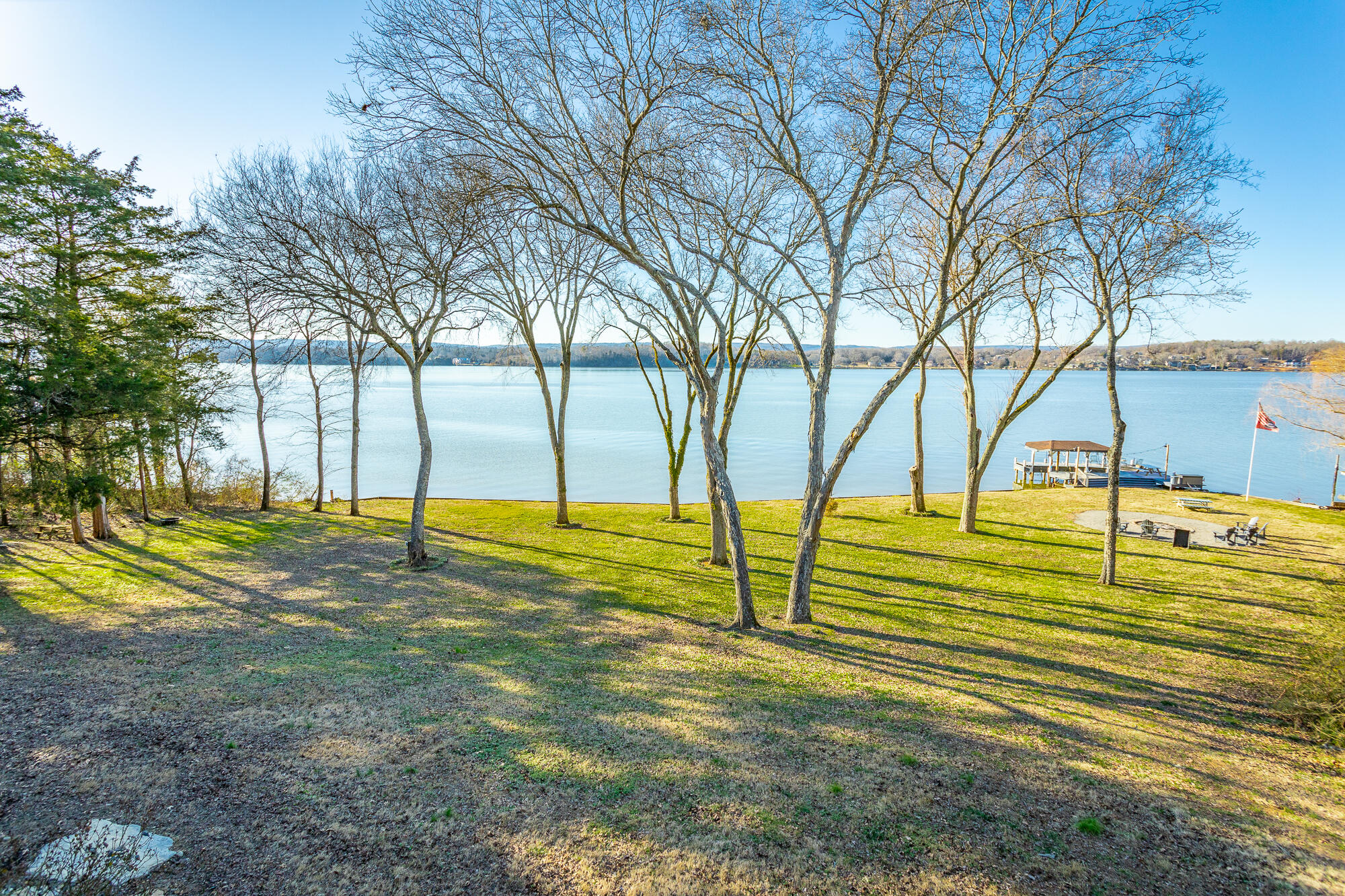 5717 Island View Drive